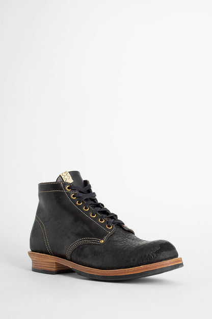 VISVIM MAN BLACK BOOTS