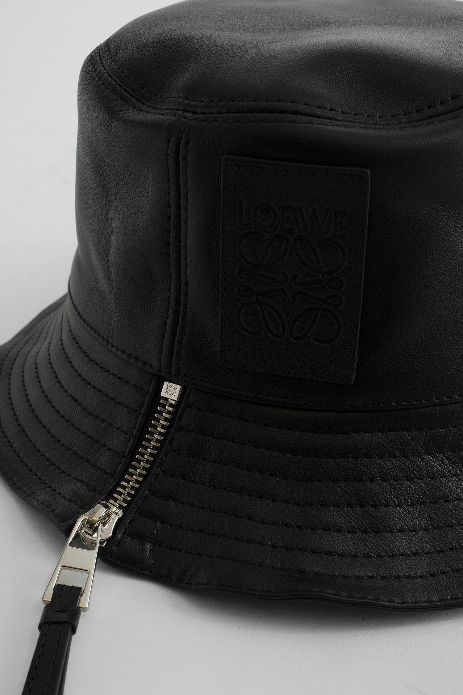 LOEWE UNISEX BLACK HATS