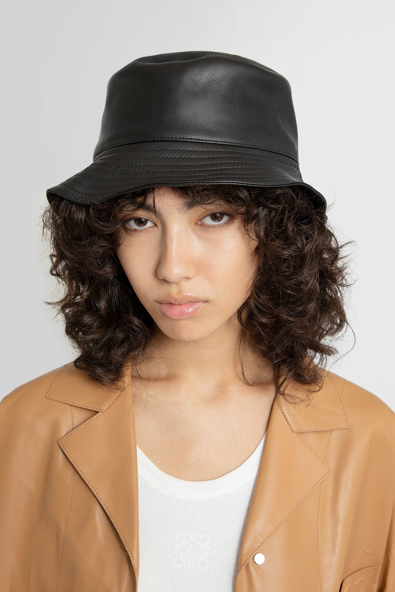 LOEWE UNISEX BLACK HATS