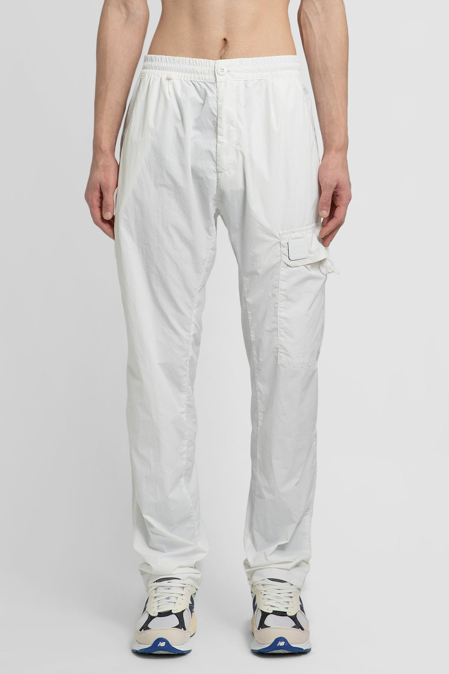 C.P. COMPANY MAN WHITE TROUSERS