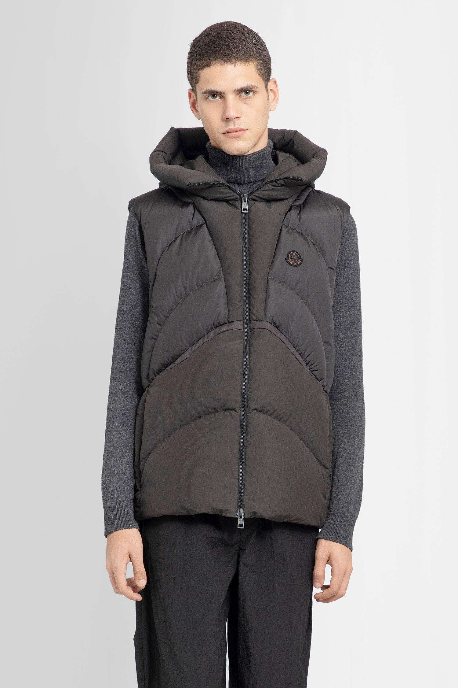 MONCLER MAN GREY VESTS