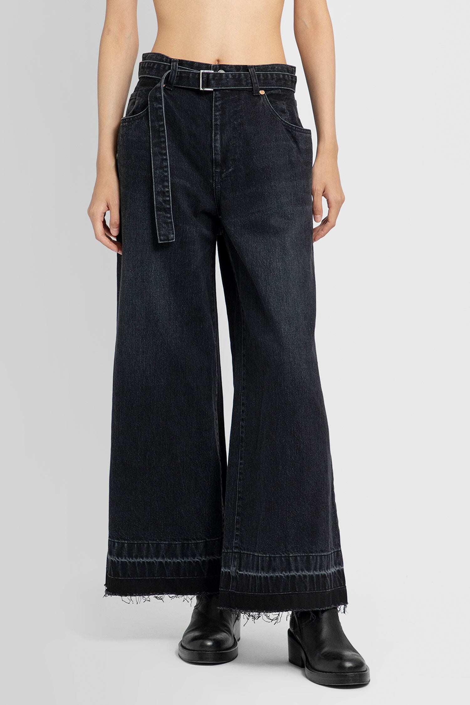 SACAI WOMAN BLACK JEANS - SACAI - JEANS | Antonioli