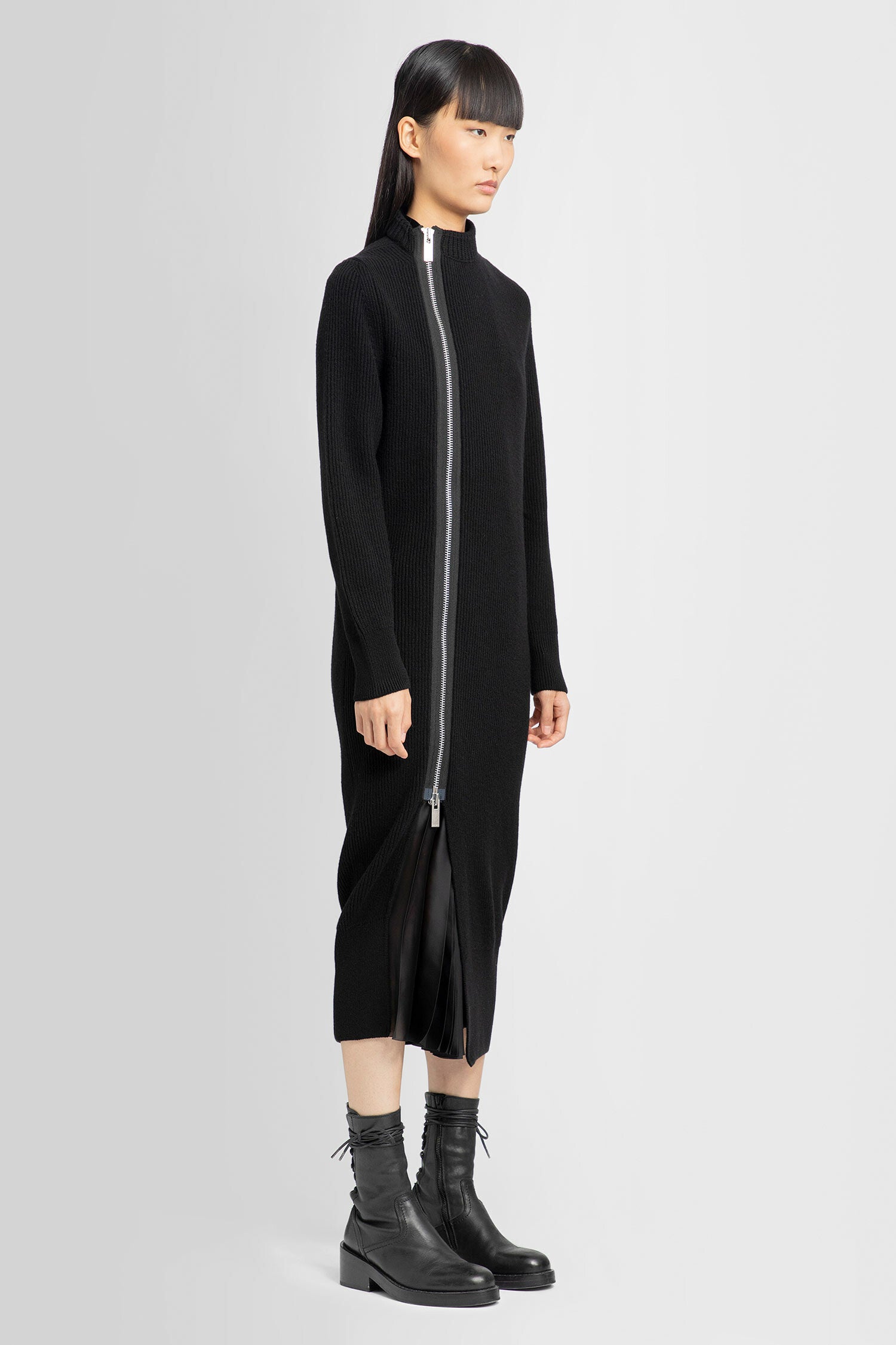 SACAI WOMAN BLACK DRESSES