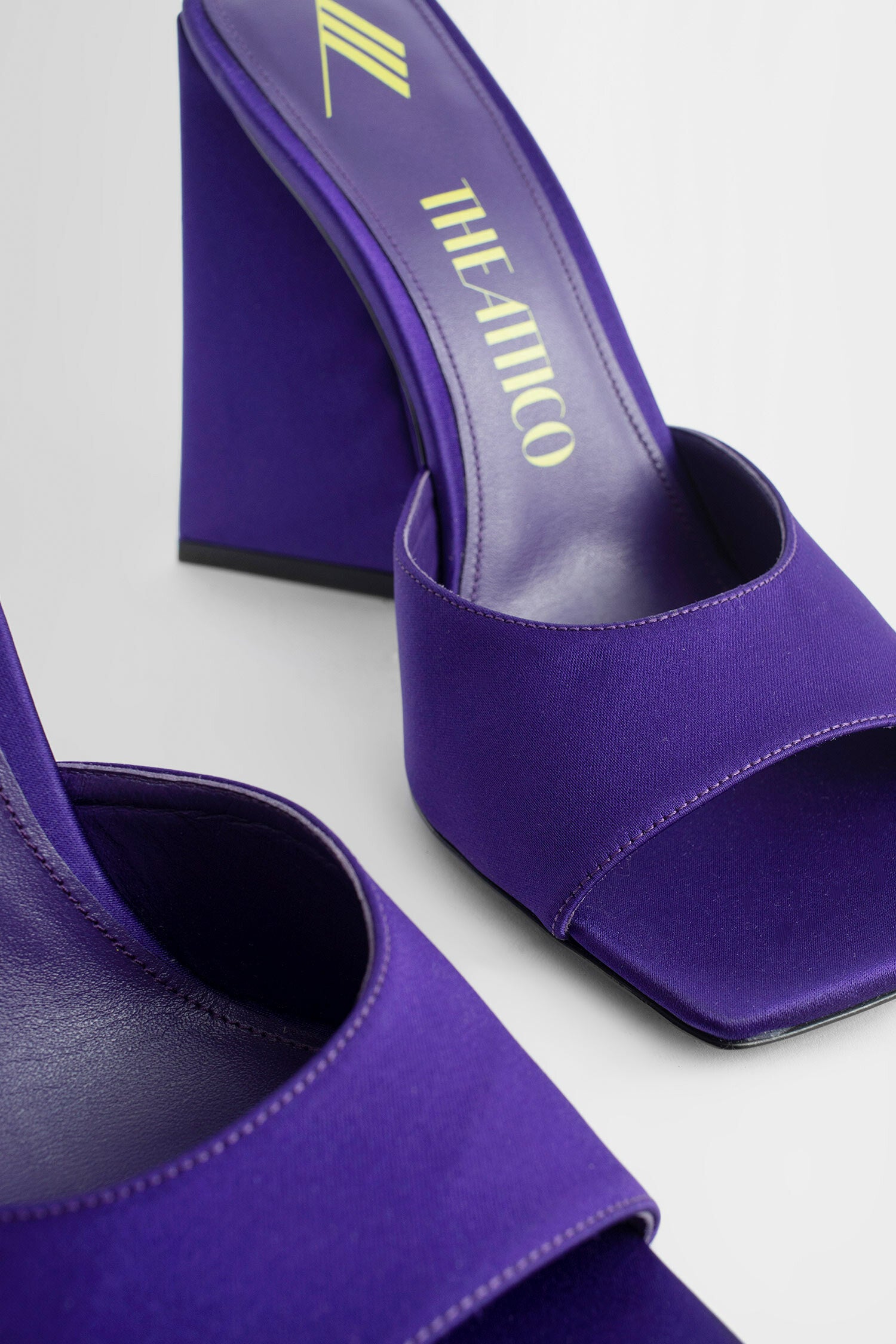 THE ATTICO WOMAN PURPLE MULES