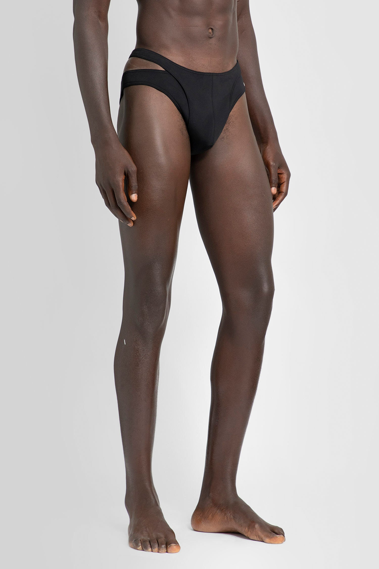 MUGLER MAN BLACK SWIMWEAR