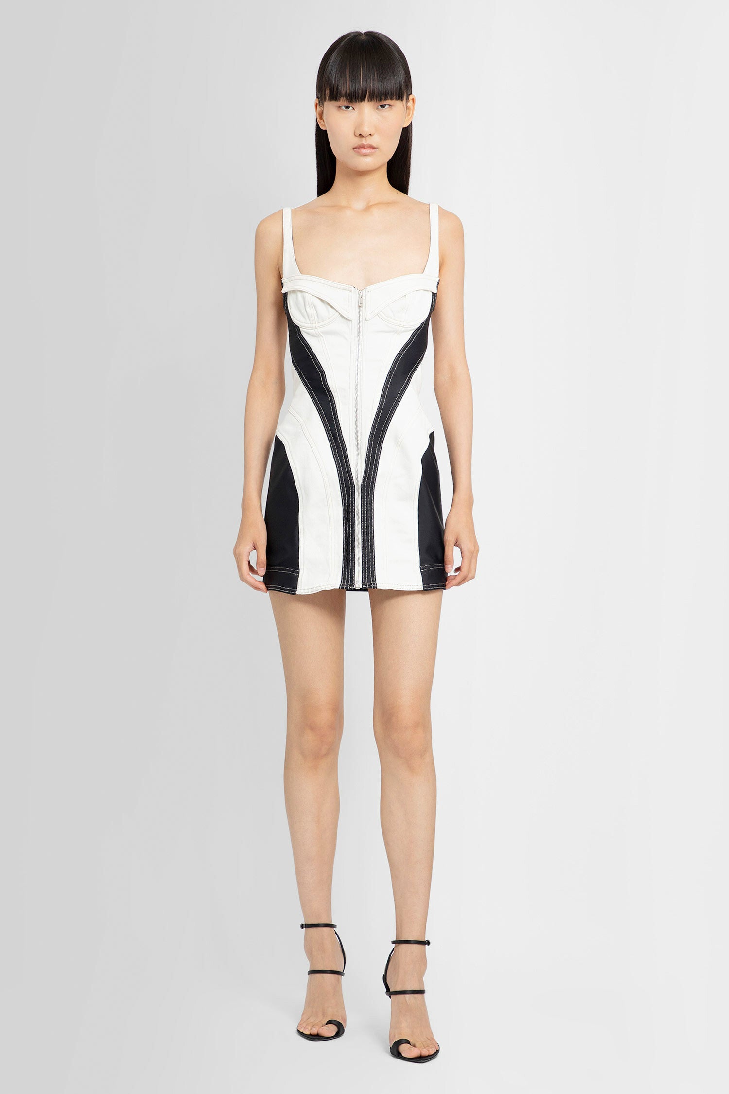 MUGLER WOMAN BLACK&WHITE DRESSES