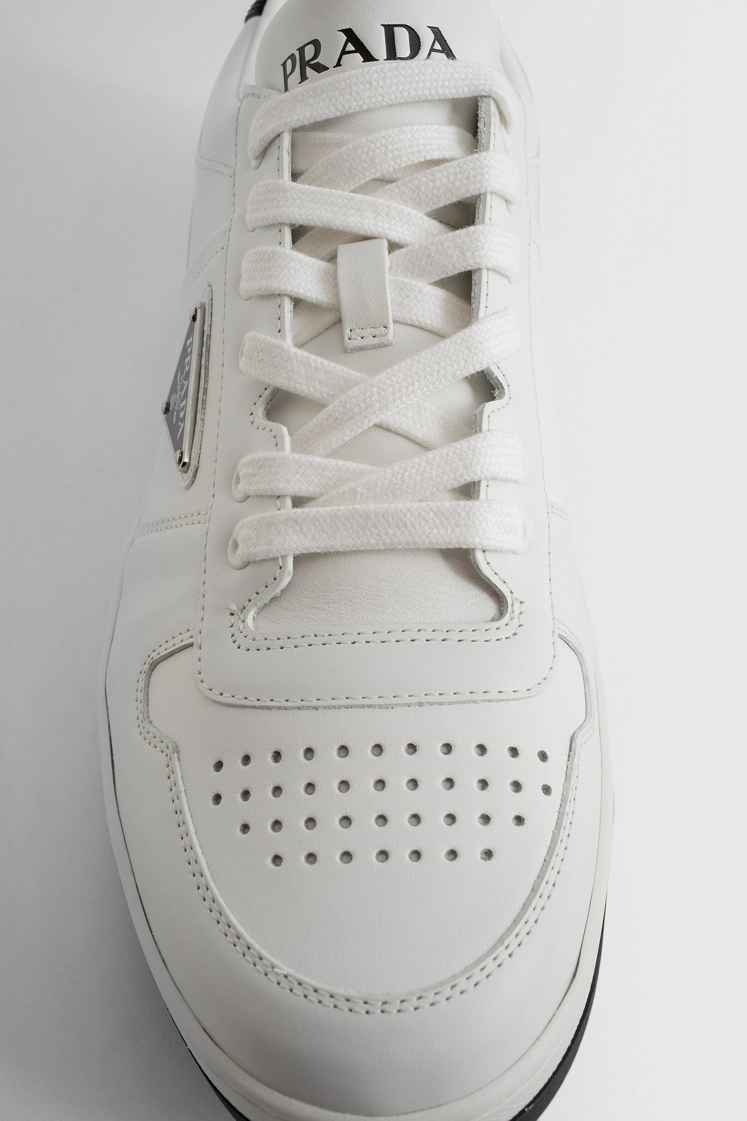 PRADA MAN WHITE SNEAKERS