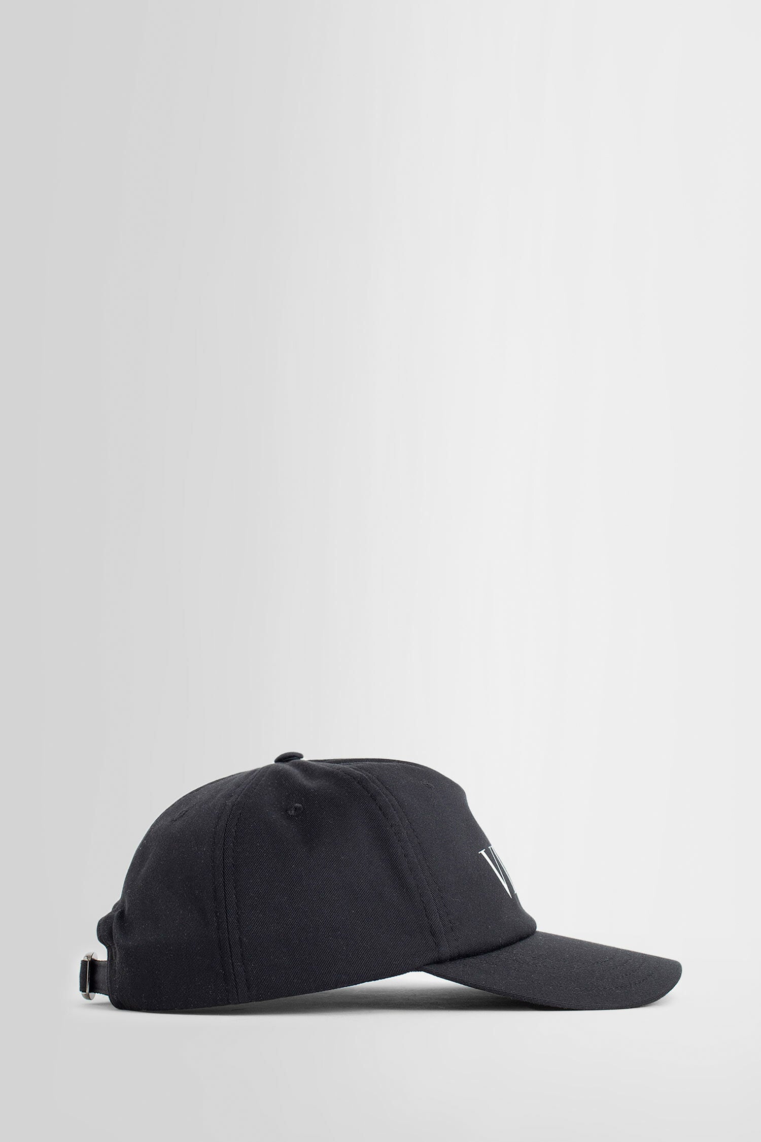 VALENTINO MAN BLACK HATS