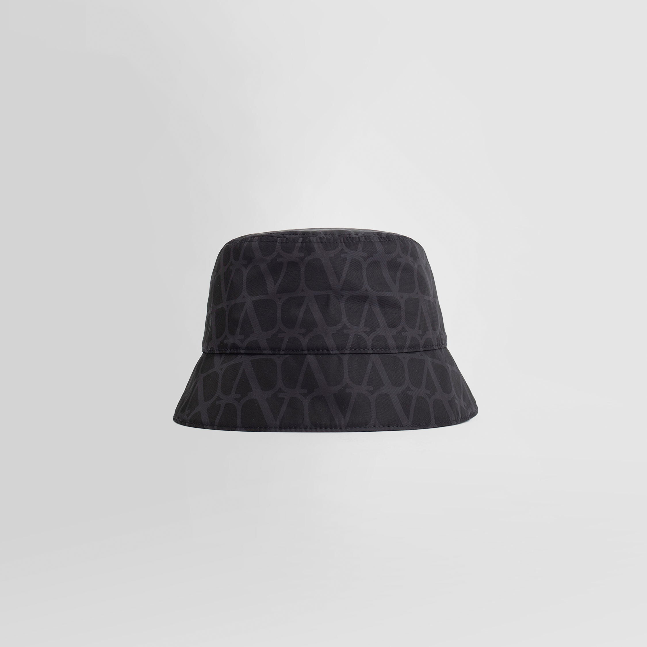Toile Iconographe Nylon Bucket Hat for Man in Ebony