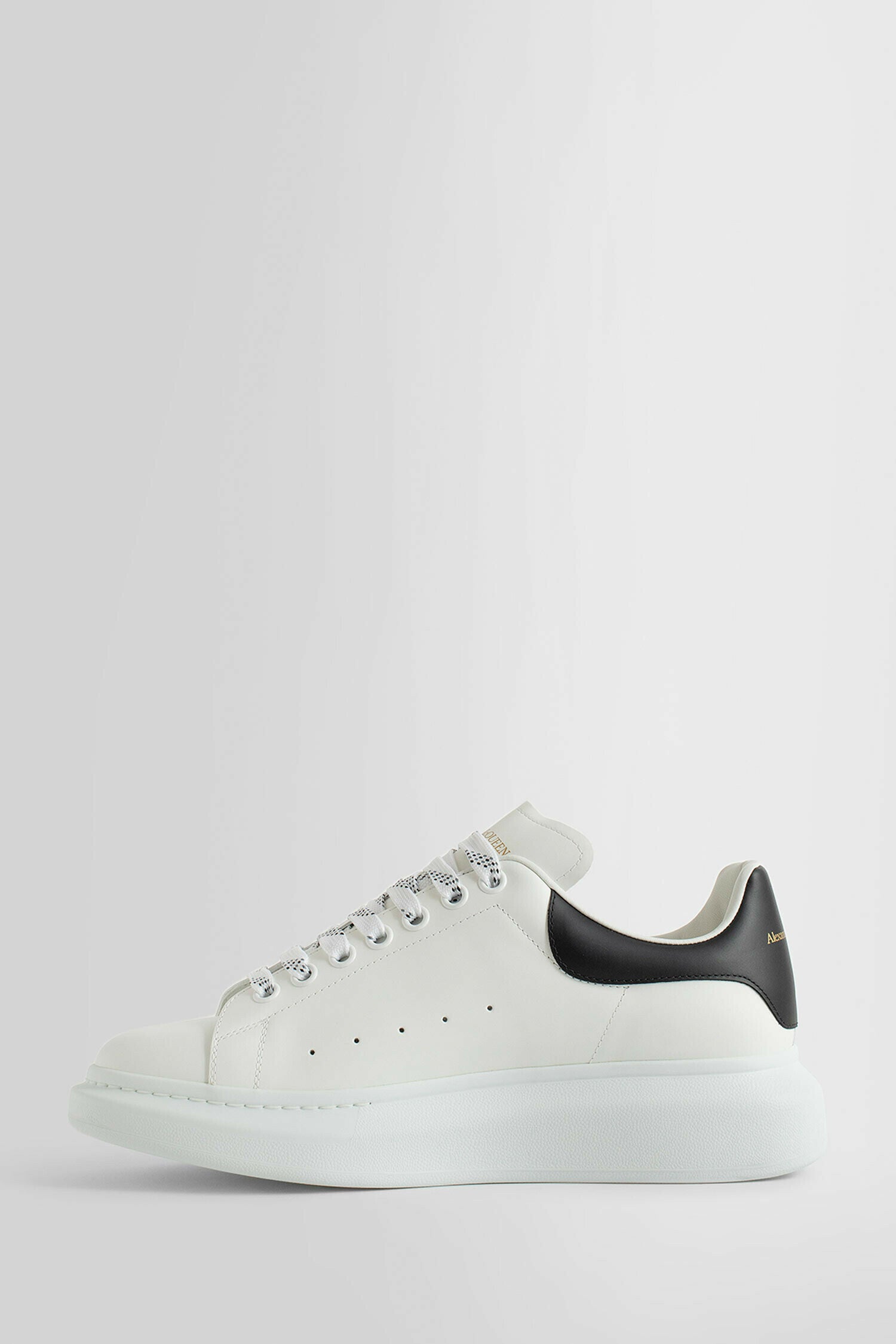 ALEXANDER MCQUEEN MAN WHITE SNEAKERS