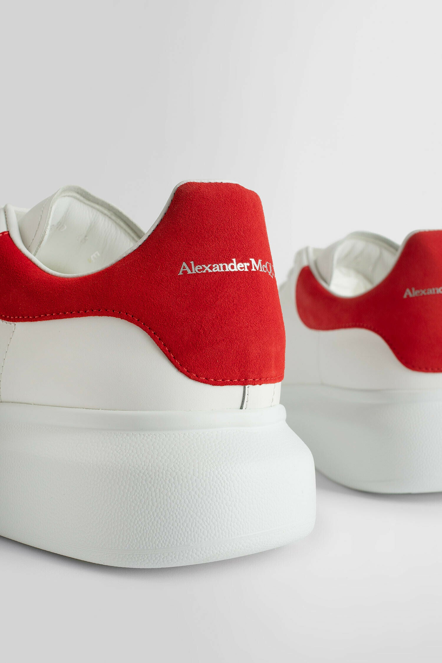 ALEXANDER MCQUEEN MAN WHITE SNEAKERS