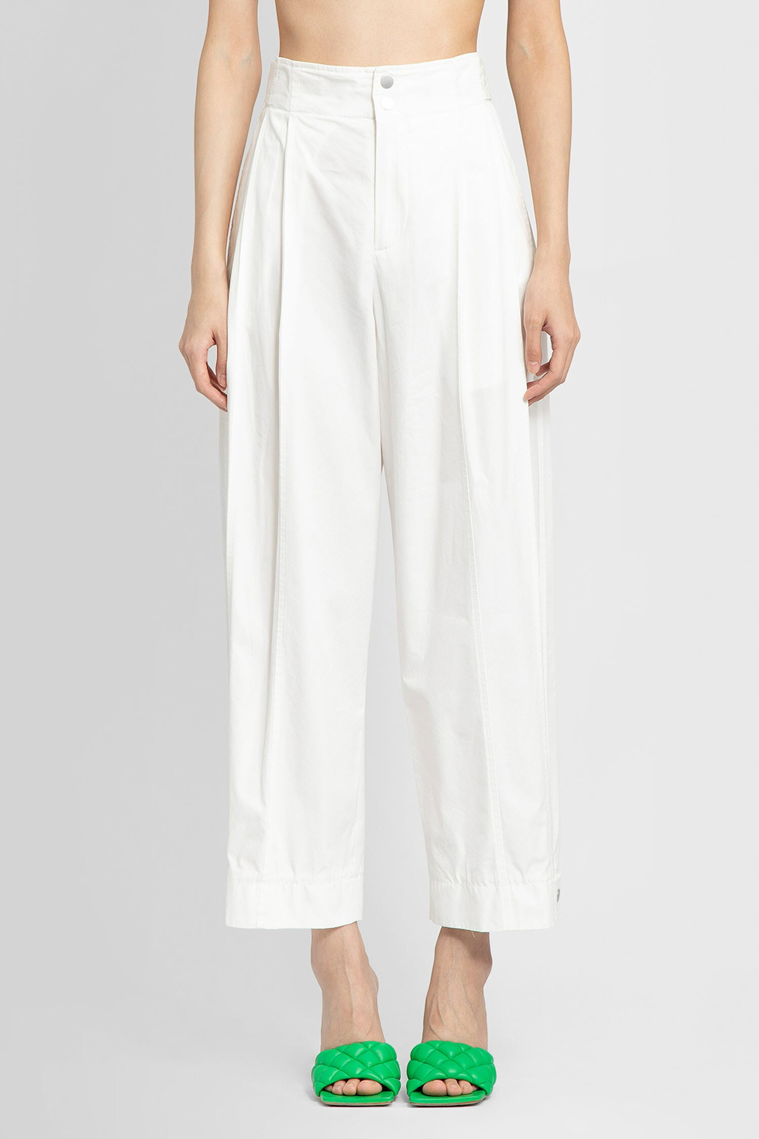 BOTTEGA VENETA WOMAN WHITE TROUSERS