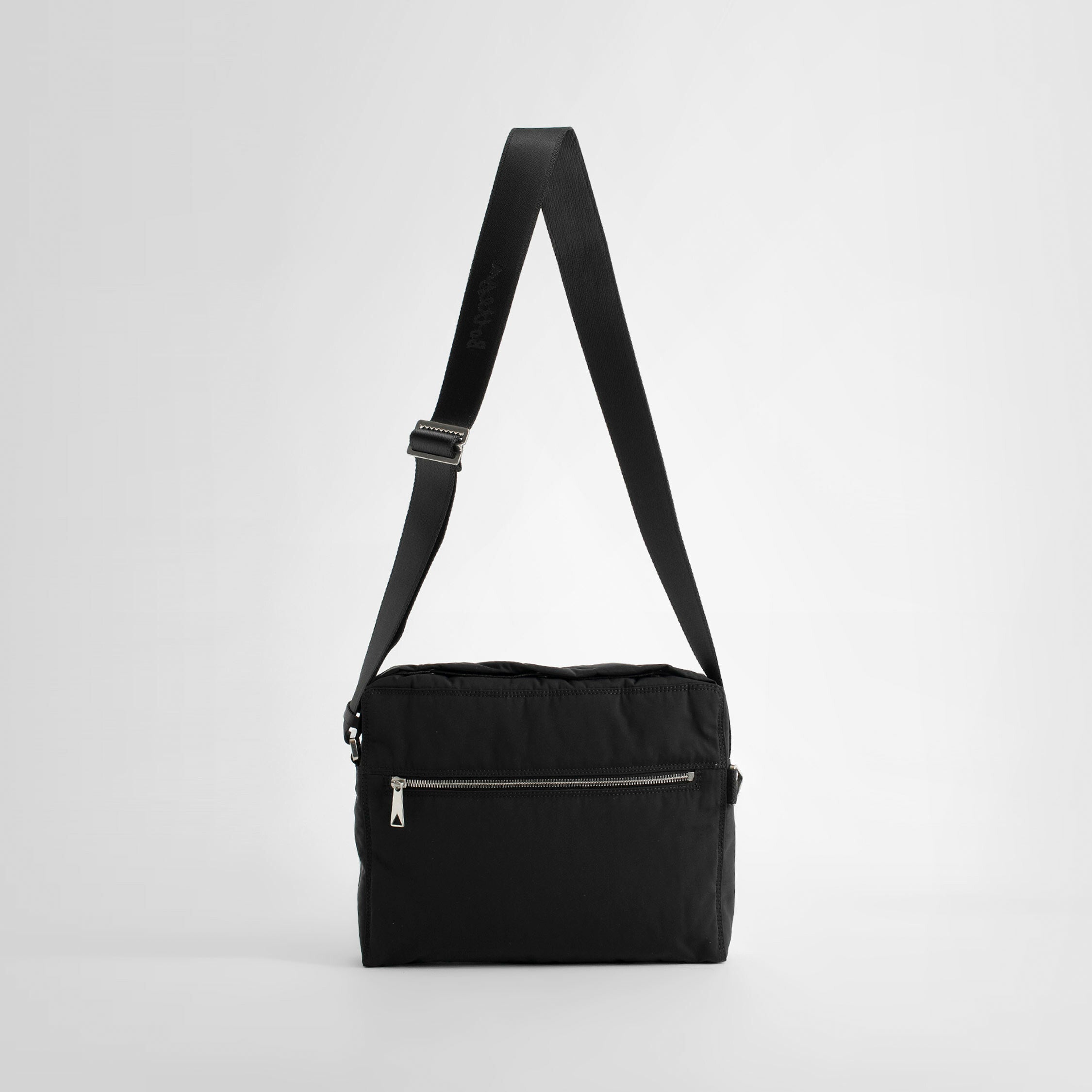 BOTTEGA VENETA: shoulder bag for man - Black  Bottega Veneta shoulder bag  743214VCPQ3 online at