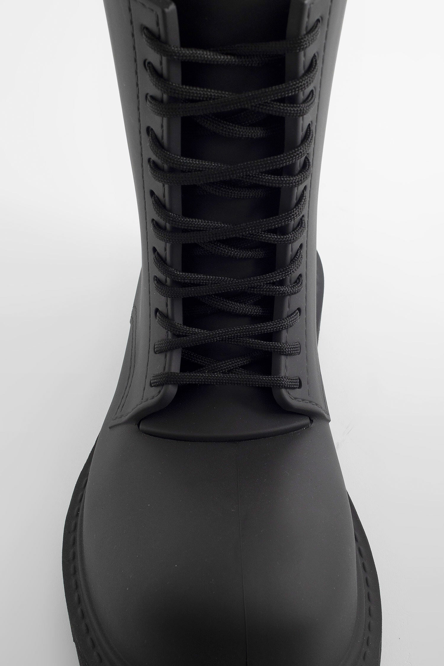 BALENCIAGA MAN BLACK BOOTS