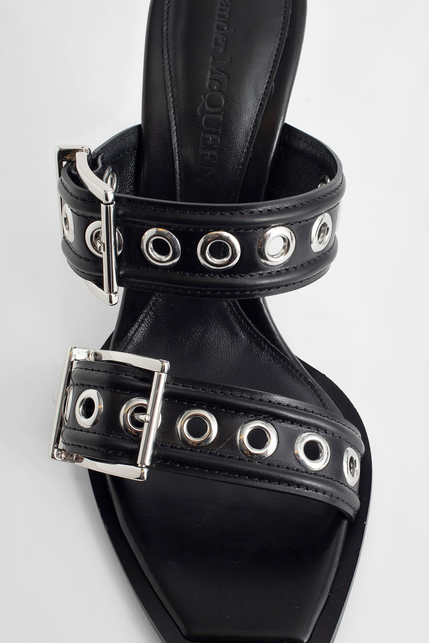 ALEXANDER MCQUEEN WOMAN BLACK MULES