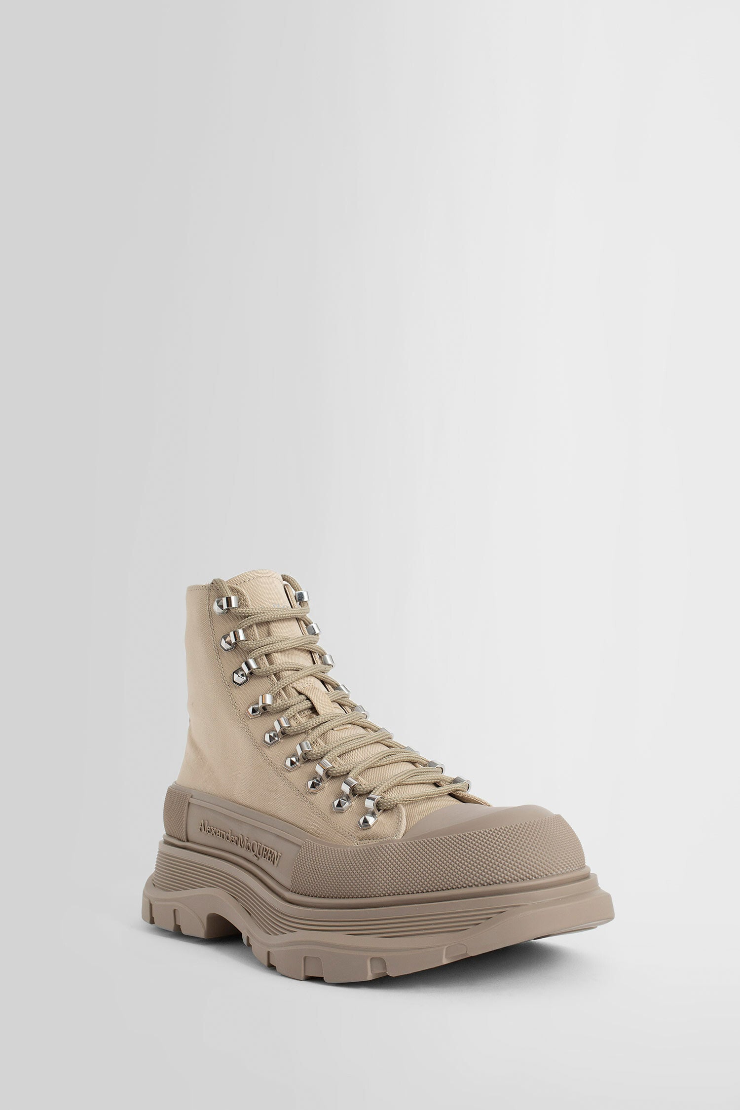 ALEXANDER MCQUEEN MAN BEIGE BOOTS