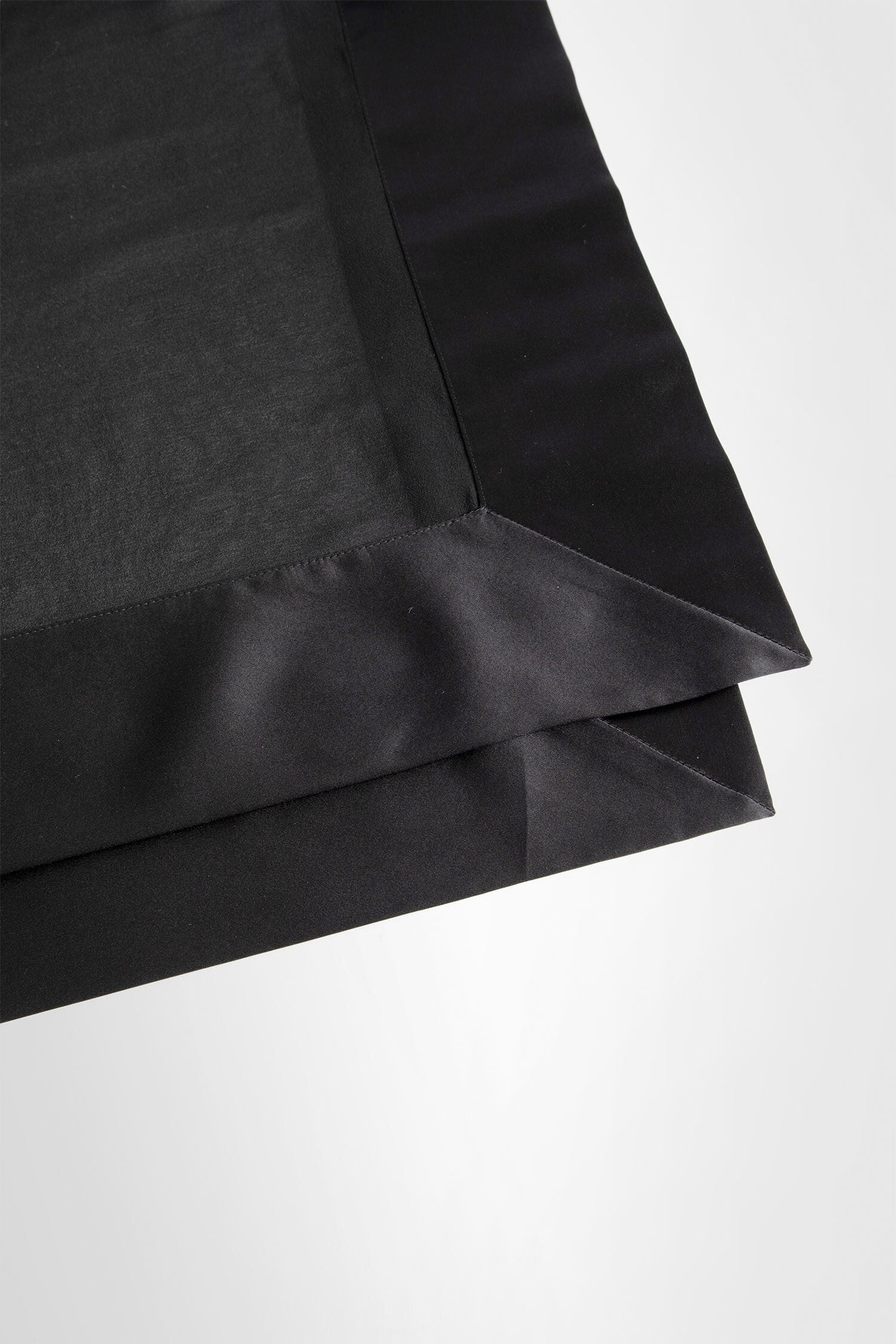 SAINT LAURENT MAN BLACK SCARVES