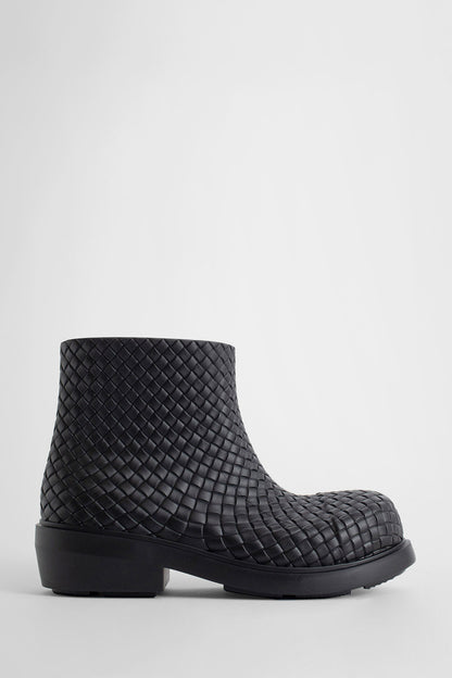 BOTTEGA VENETA MAN BLACK BOOTS