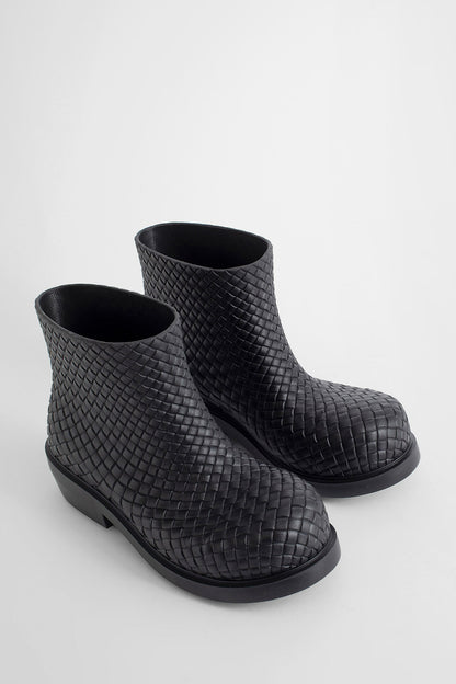 BOTTEGA VENETA MAN BLACK BOOTS