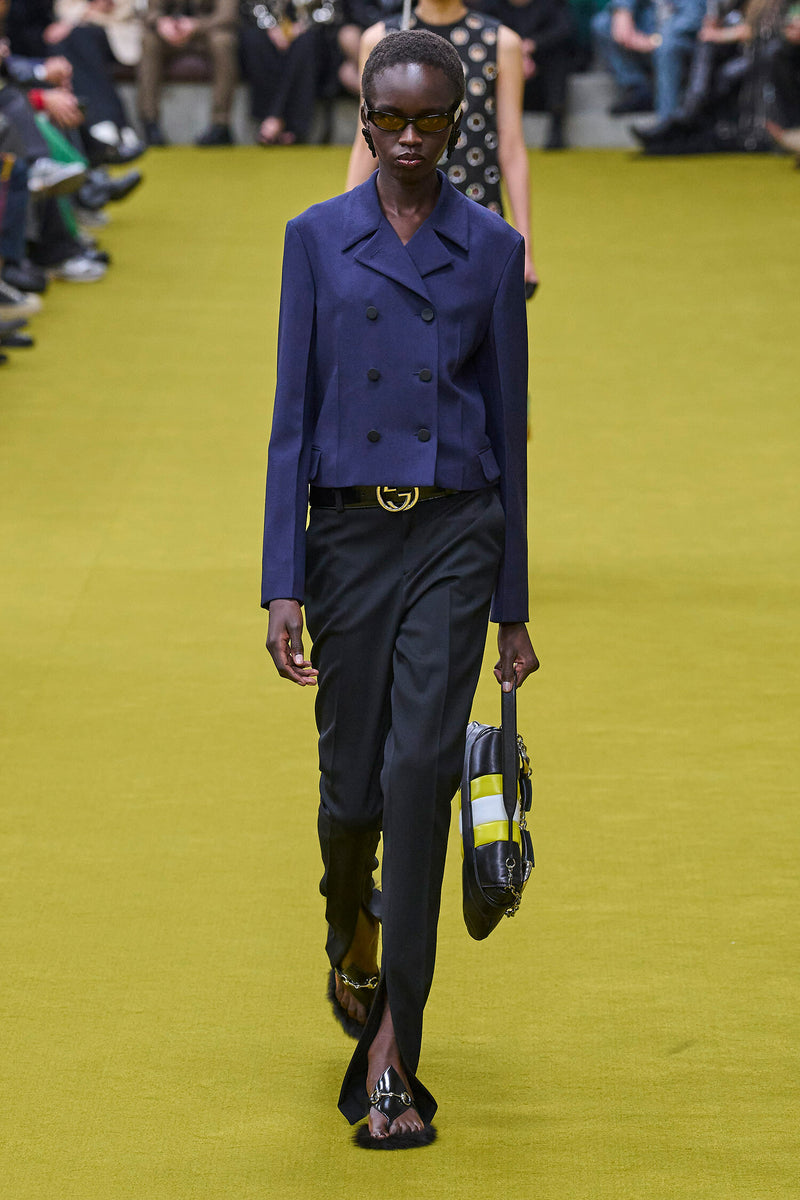 Chaleco Verde  Fashion, Vuitton, Louis vuitton handbags