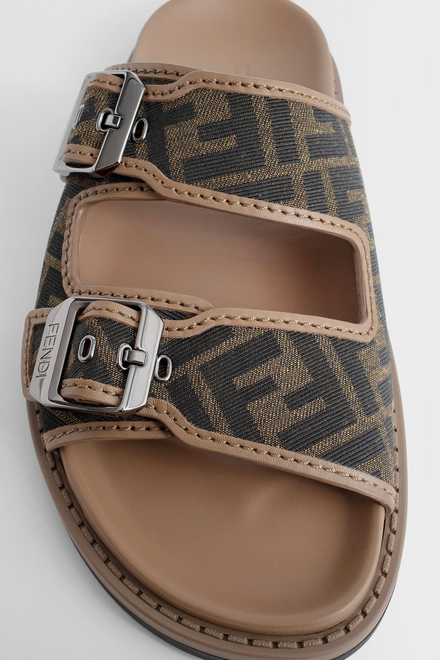 FENDI MAN BROWN SANDALS