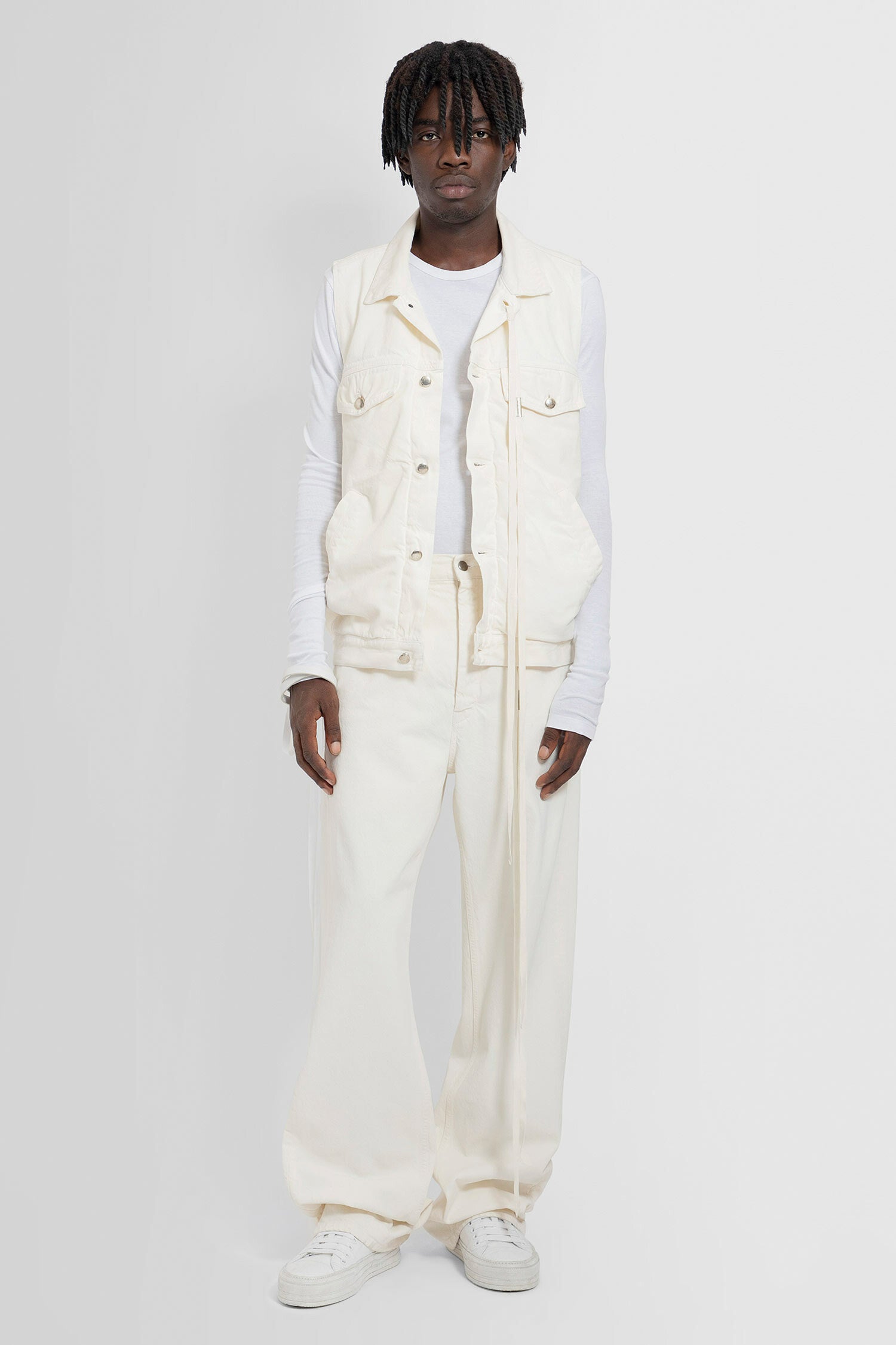 ANN DEMEULEMEESTER MAN OFF-WHITE JEANS