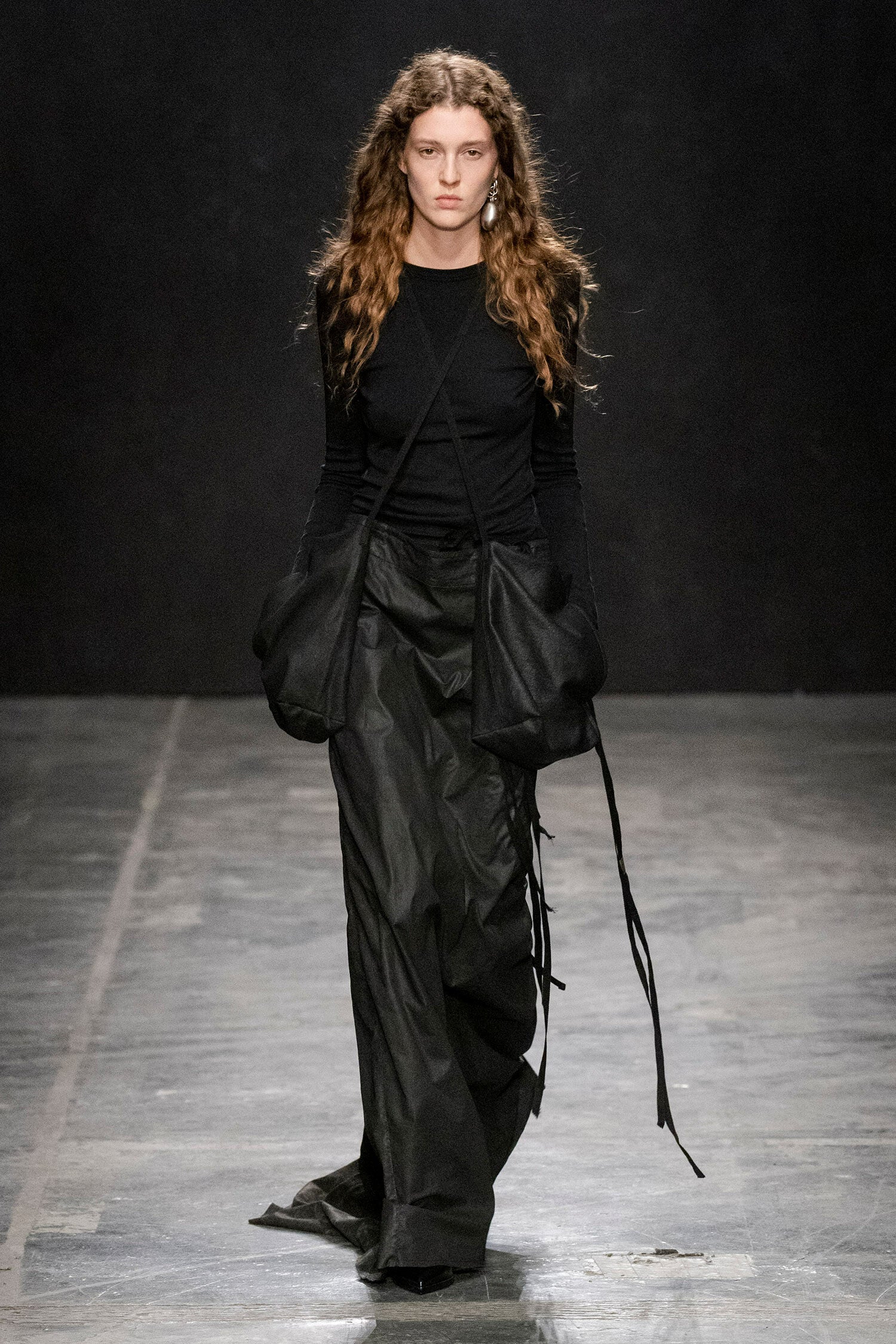 ANN DEMEULEMEESTER WOMAN BLACK SKIRTS