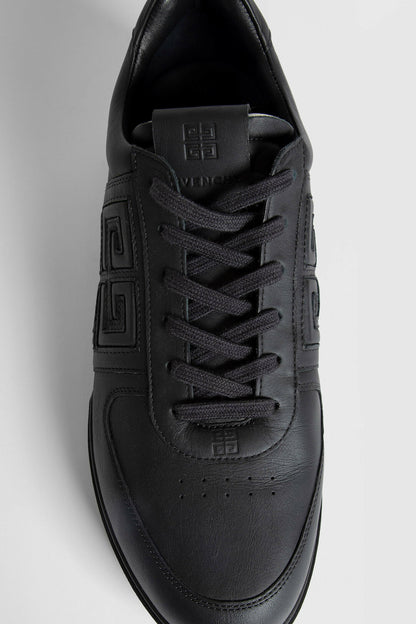 GIVENCHY MAN BLACK SNEAKERS