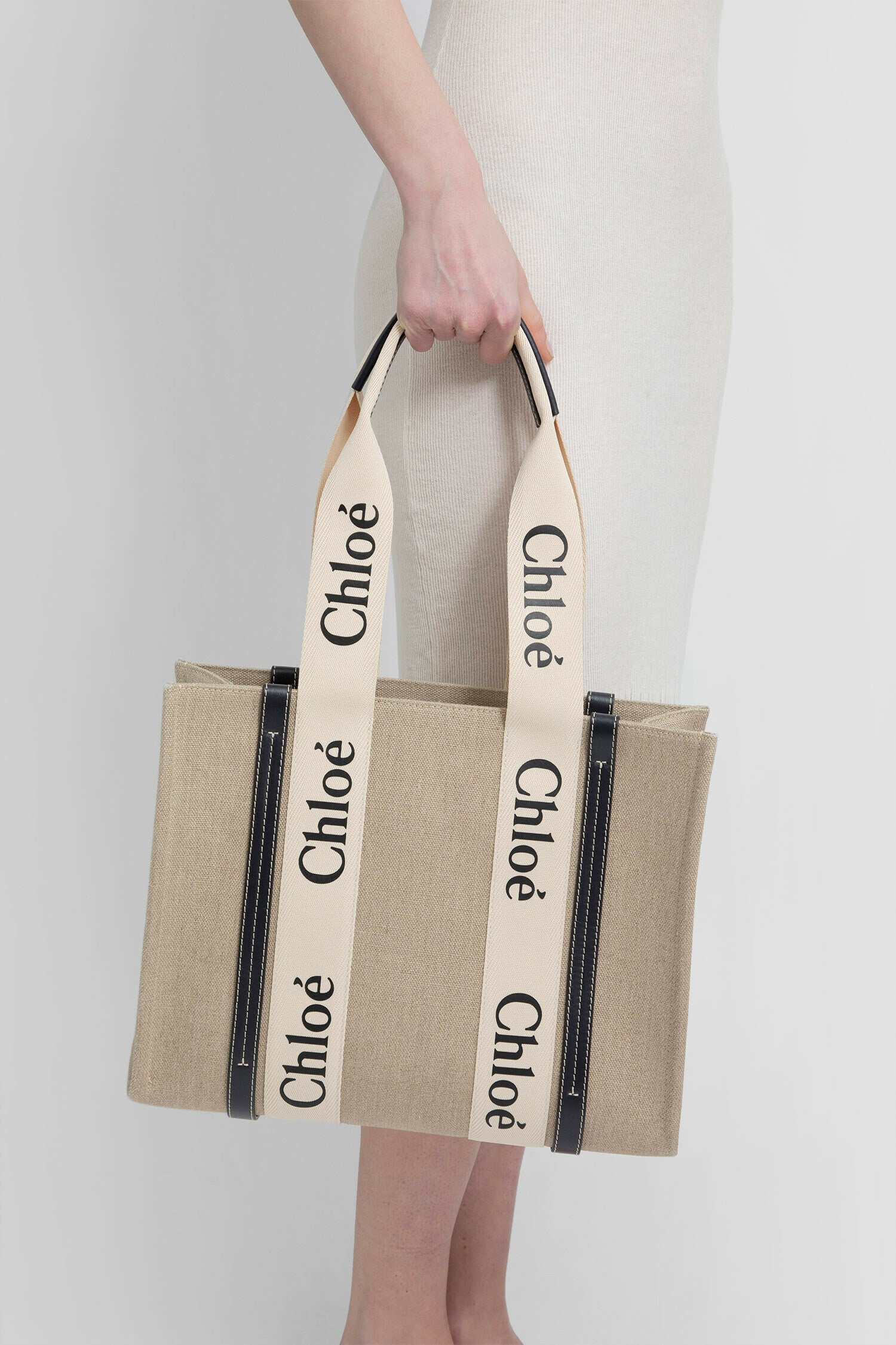 CHLOÉ WOMAN BEIGE TOTE BAGS