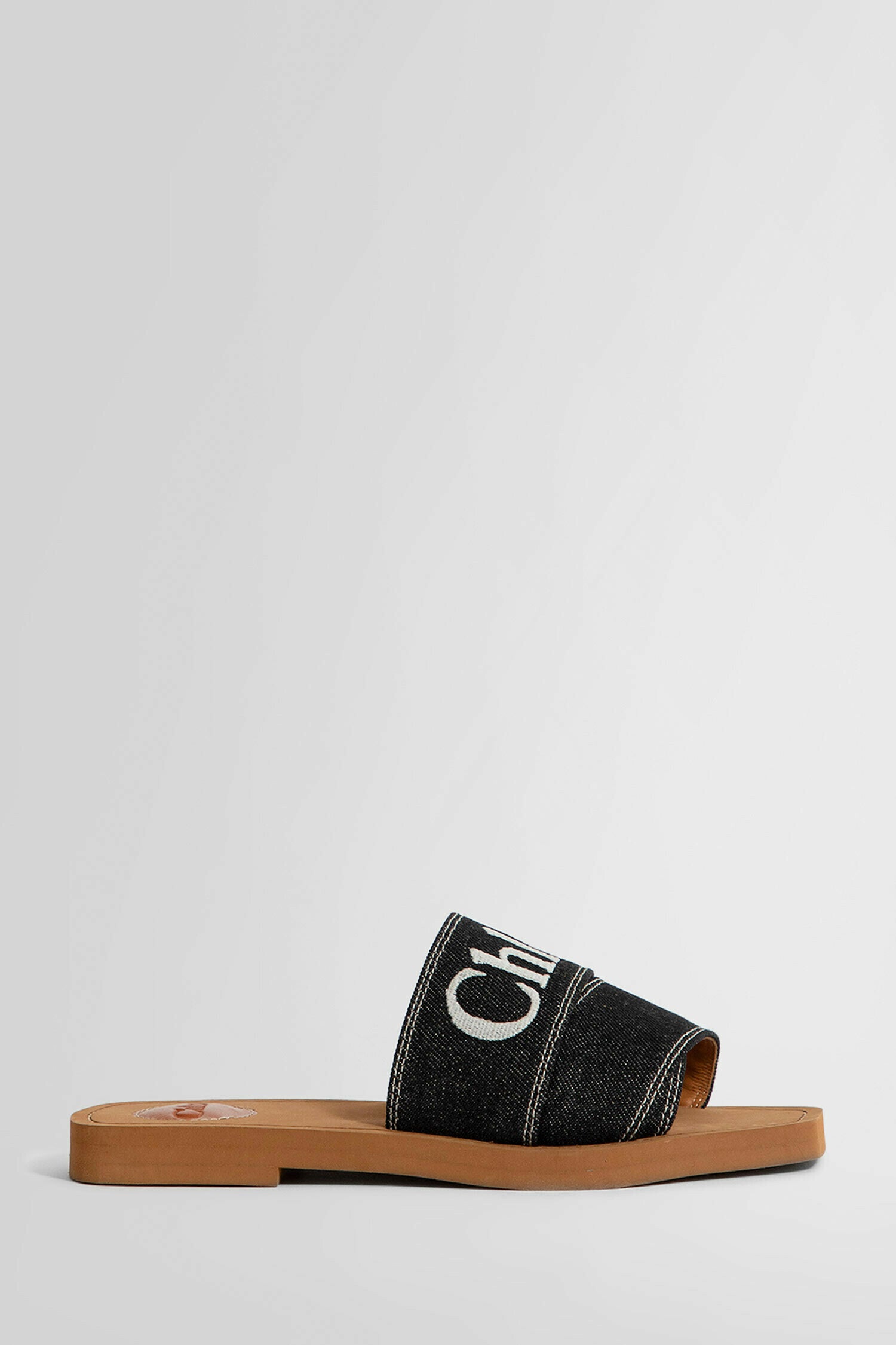 CHLOÉ WOMAN BLACK SANDALS & SLIDES