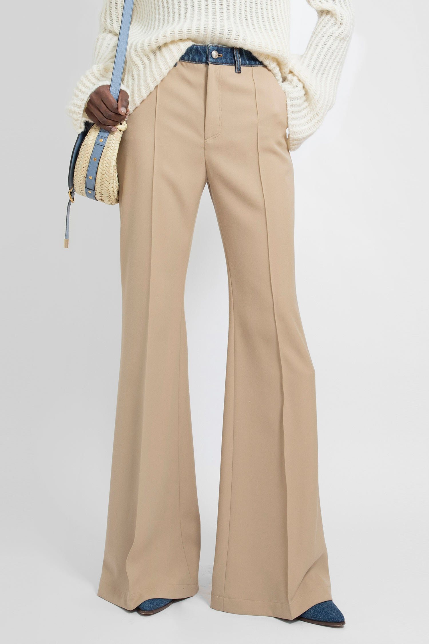 CHLOÉ WOMAN BEIGE TROUSERS