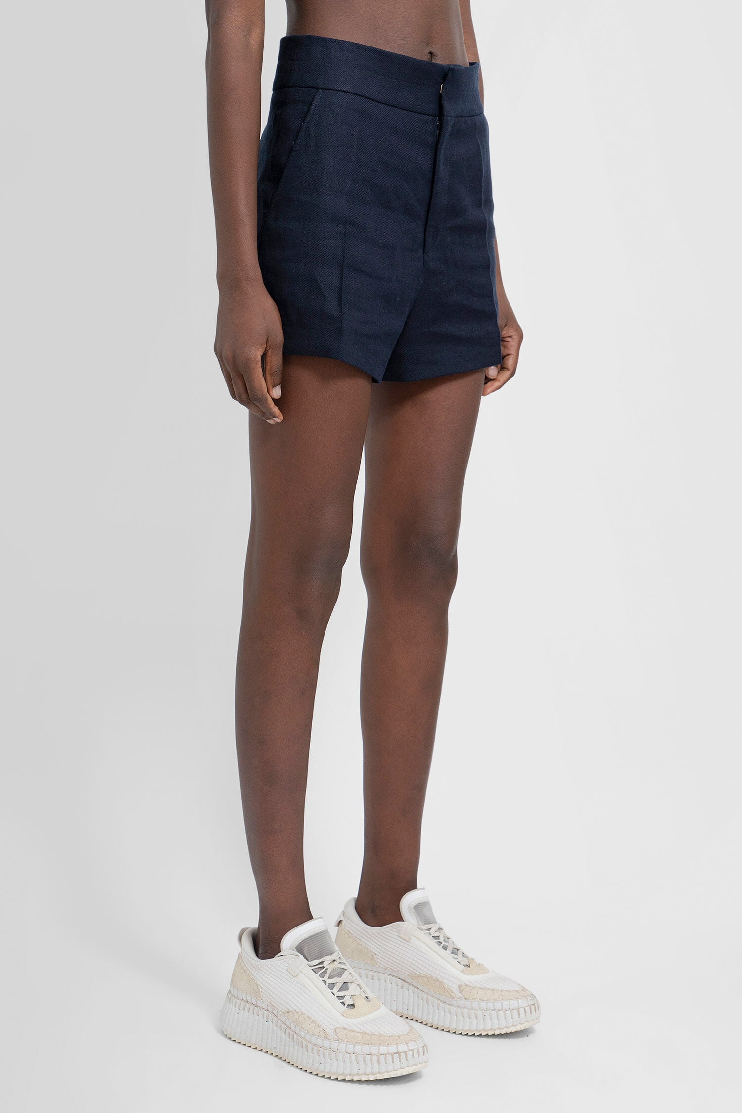 CHLOÉ WOMAN BLUE SHORTS