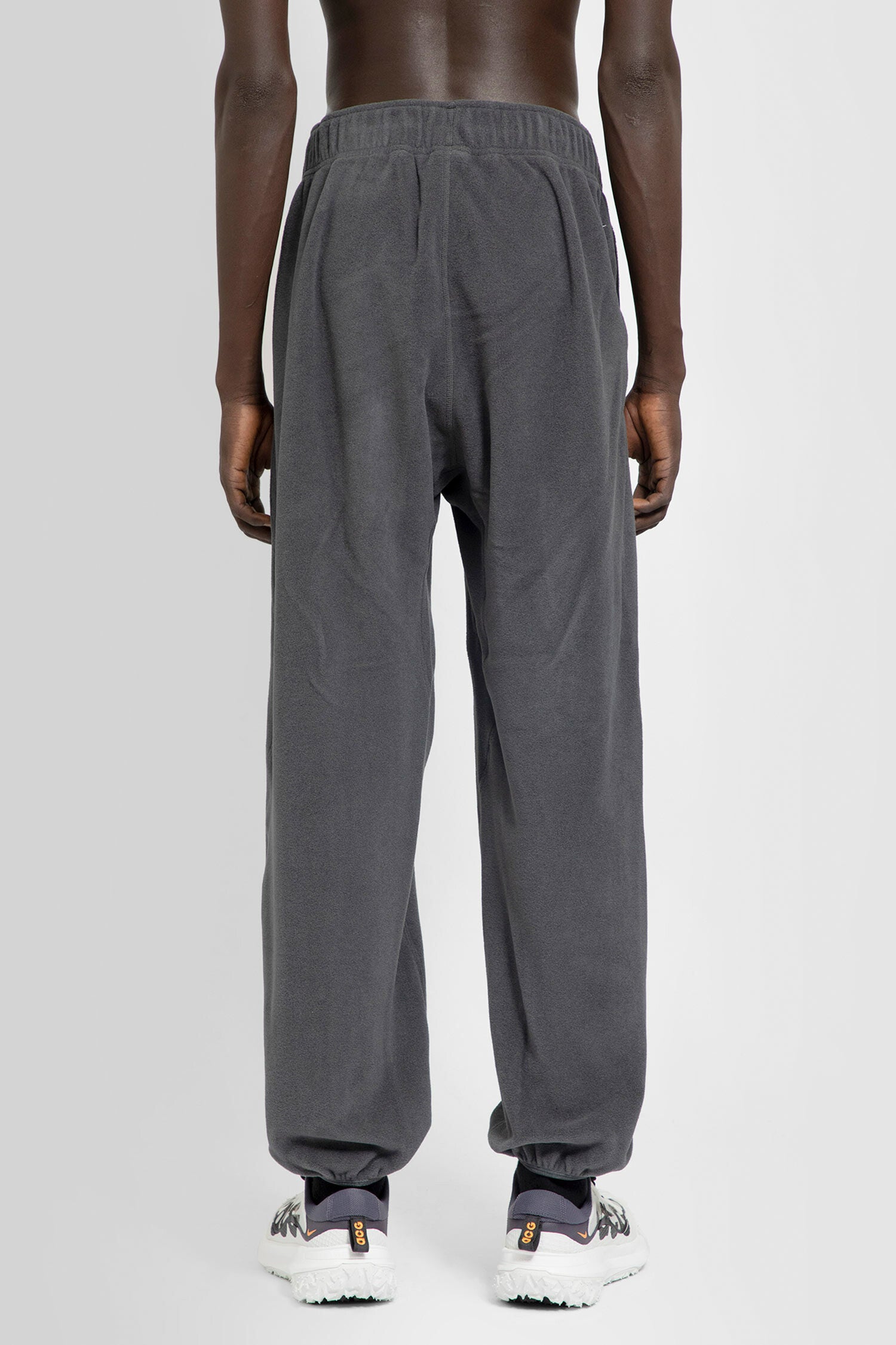 Nike Therma Men's Therma-FIT Tapered Fitness Trousers. Nike CA