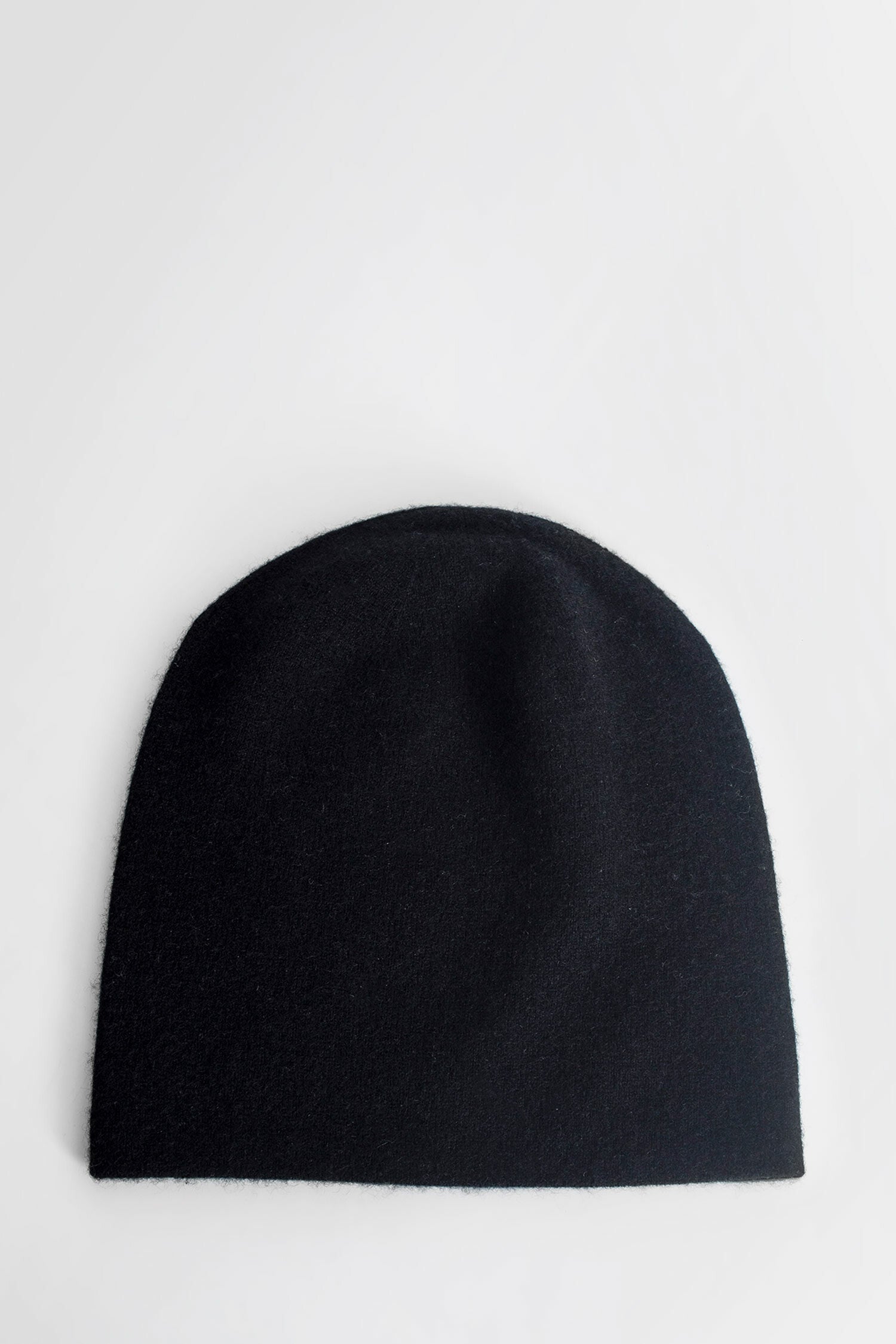 WARM-ME UNISEX BLACK HATS