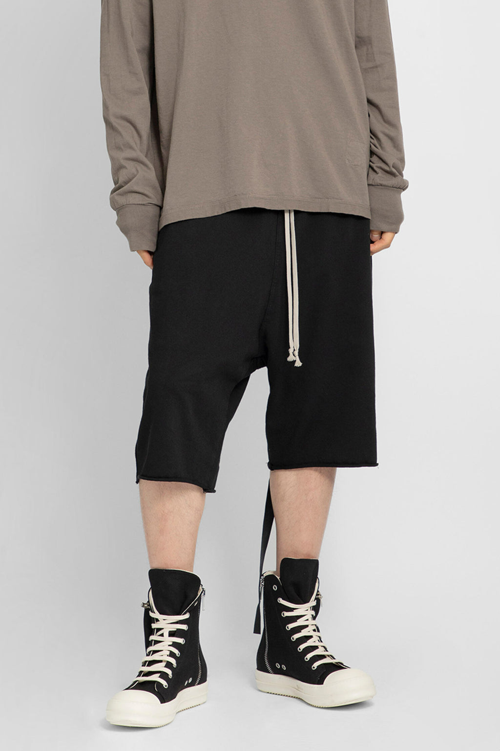 RICK OWENS MAN BLACK SHORTS - RICK OWENS - SHORTS