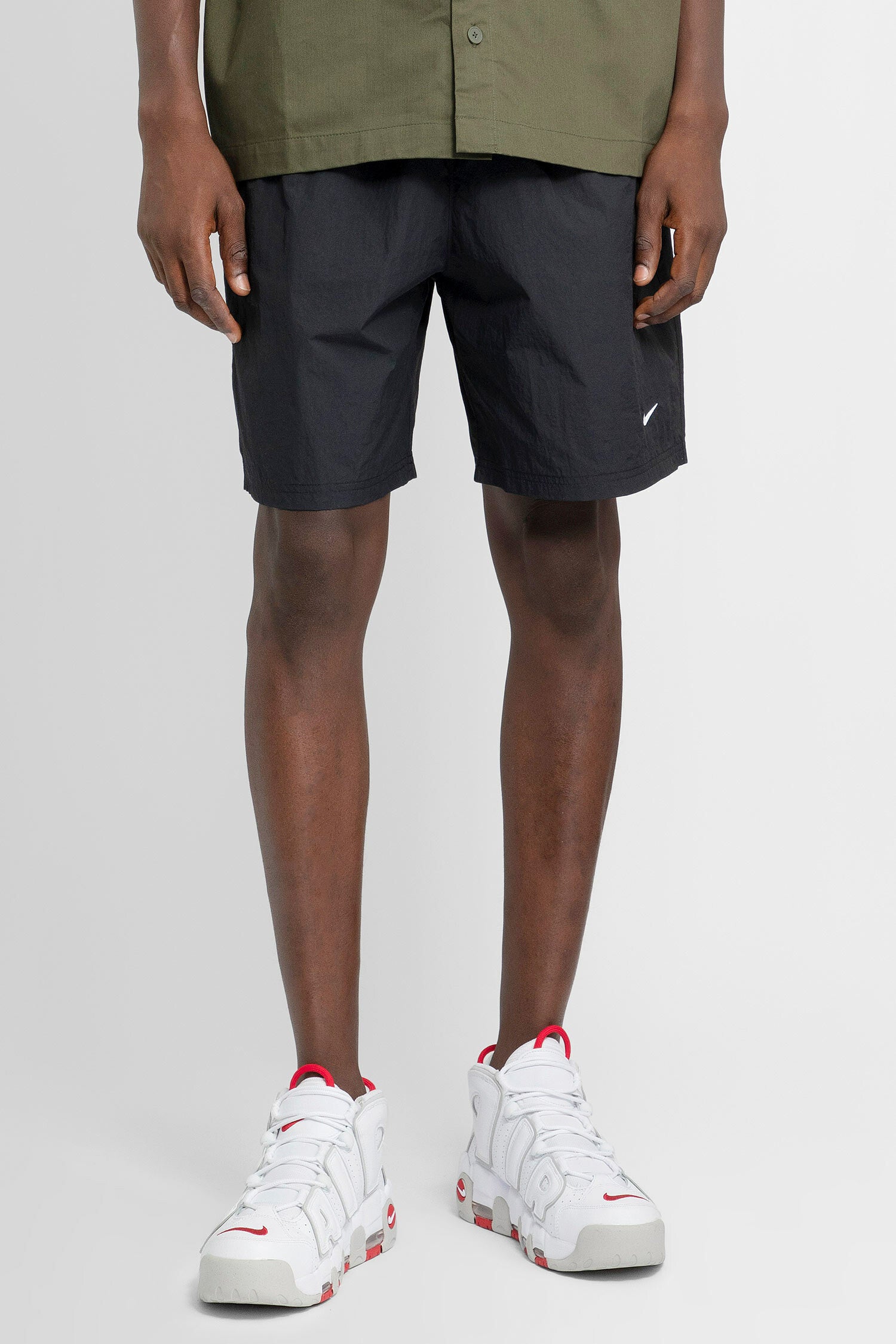 NIKE MAN BLACK SHORTS & SKIRTS