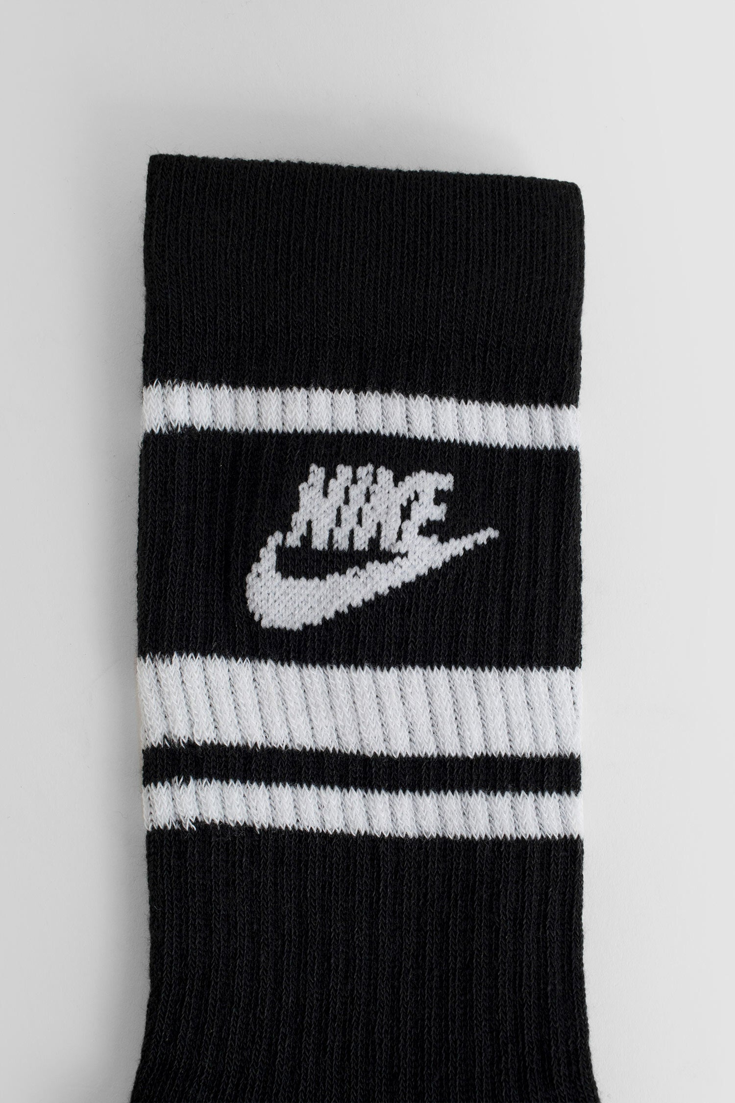 NIKE UNISEX BLACK&WHITE SOCKS