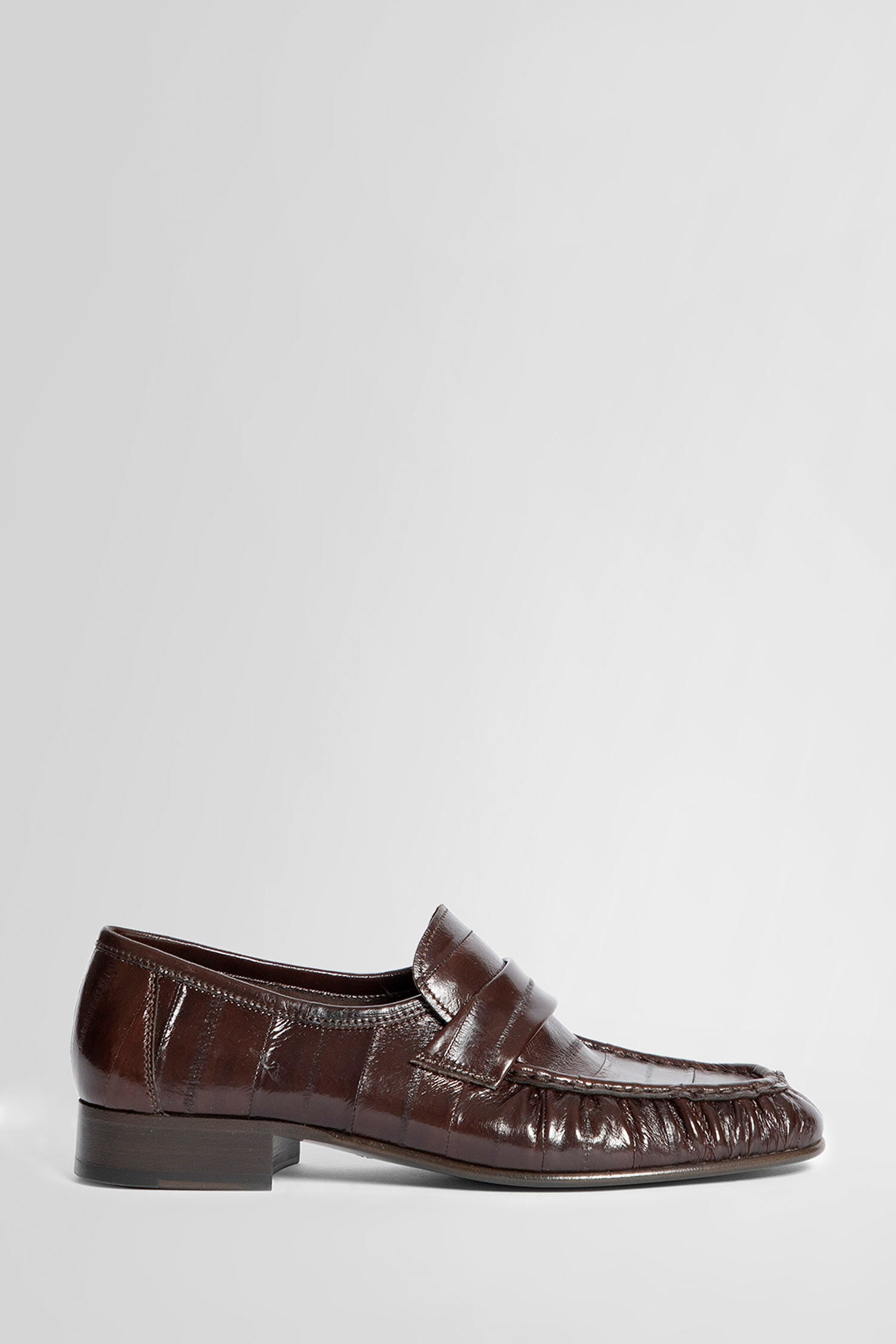 THE ROW WOMAN BROWN LOAFERS & FLATS