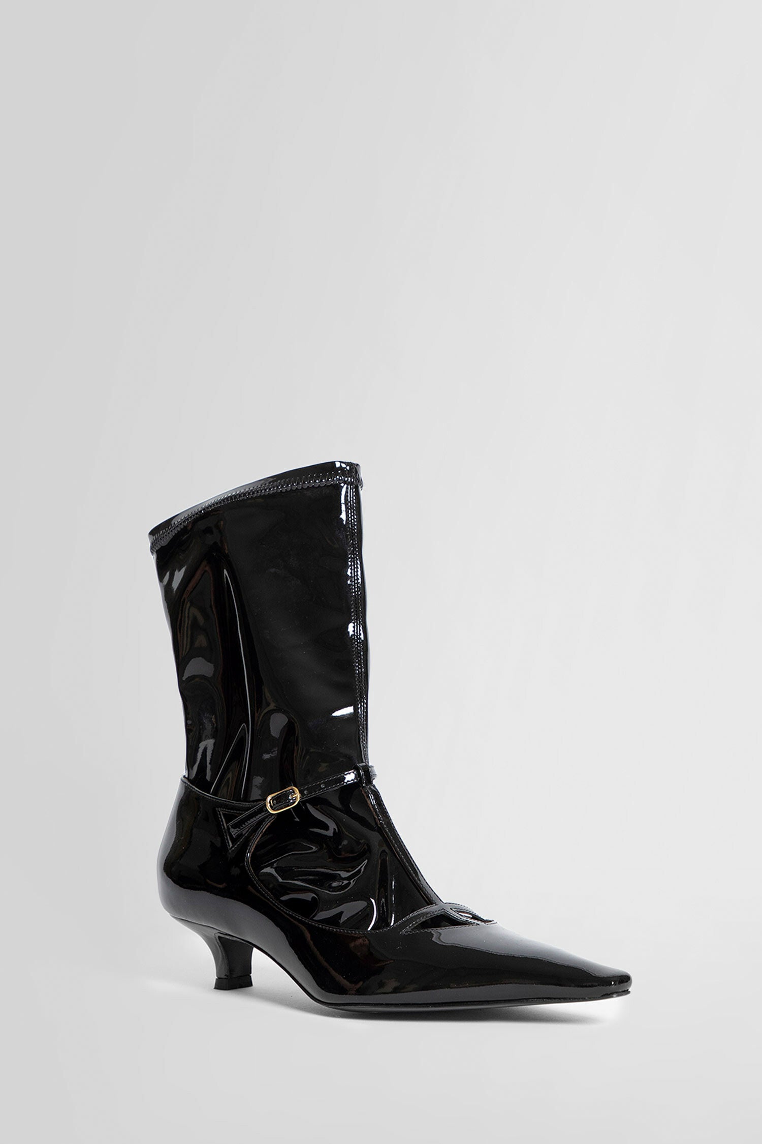 THE ROW WOMAN BLACK BOOTS