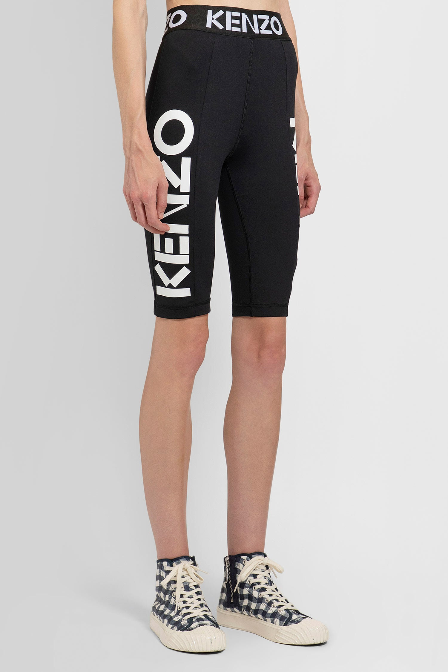 KENZO BY NIGO WOMAN BLACK SHORTS