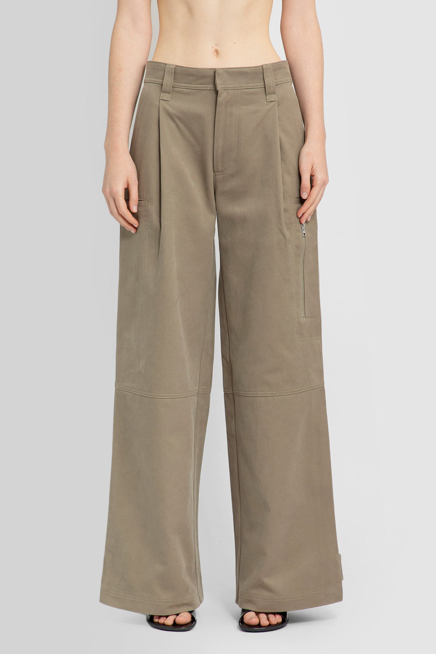 AMI PARIS WOMAN BEIGE TROUSERS