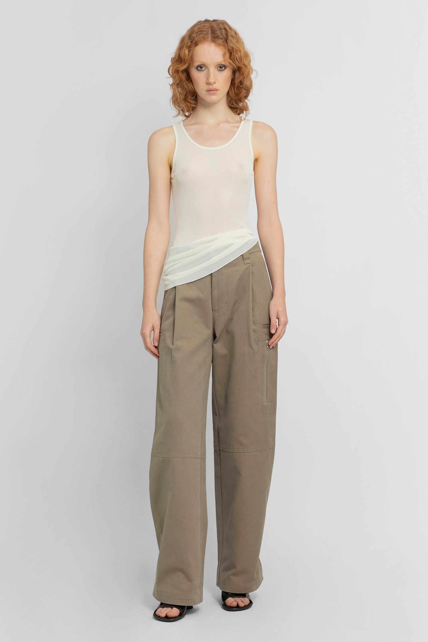 AMI PARIS WOMAN BEIGE TROUSERS