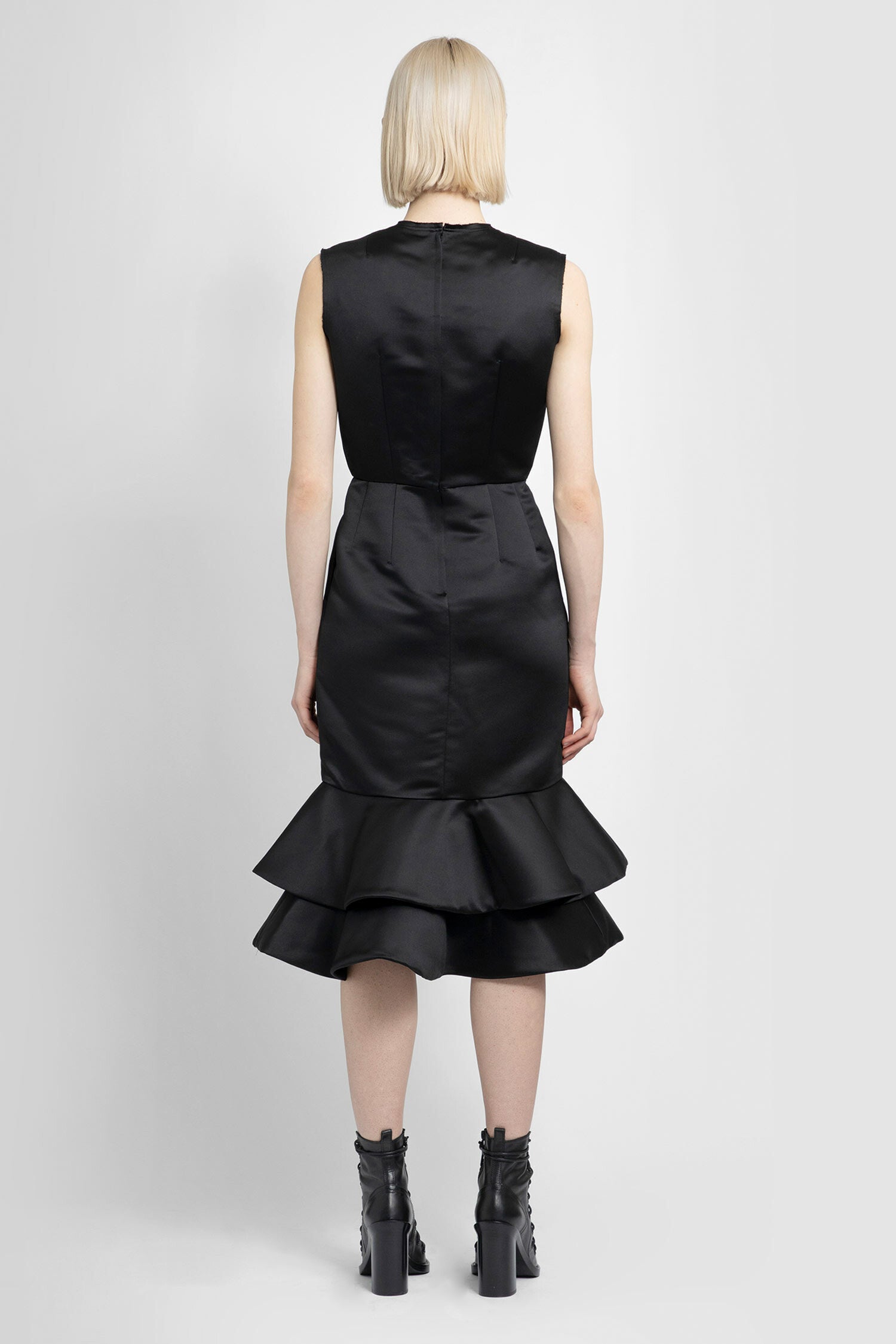 COMME DES GARCONS WOMAN BLACK DRESSES