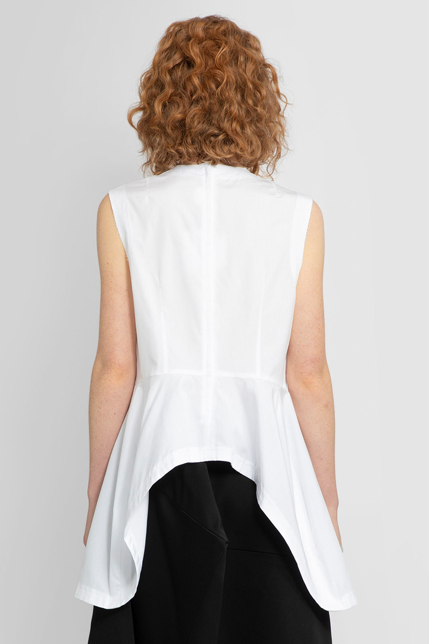 COMME DES GARCONS WOMAN WHITE TOPS