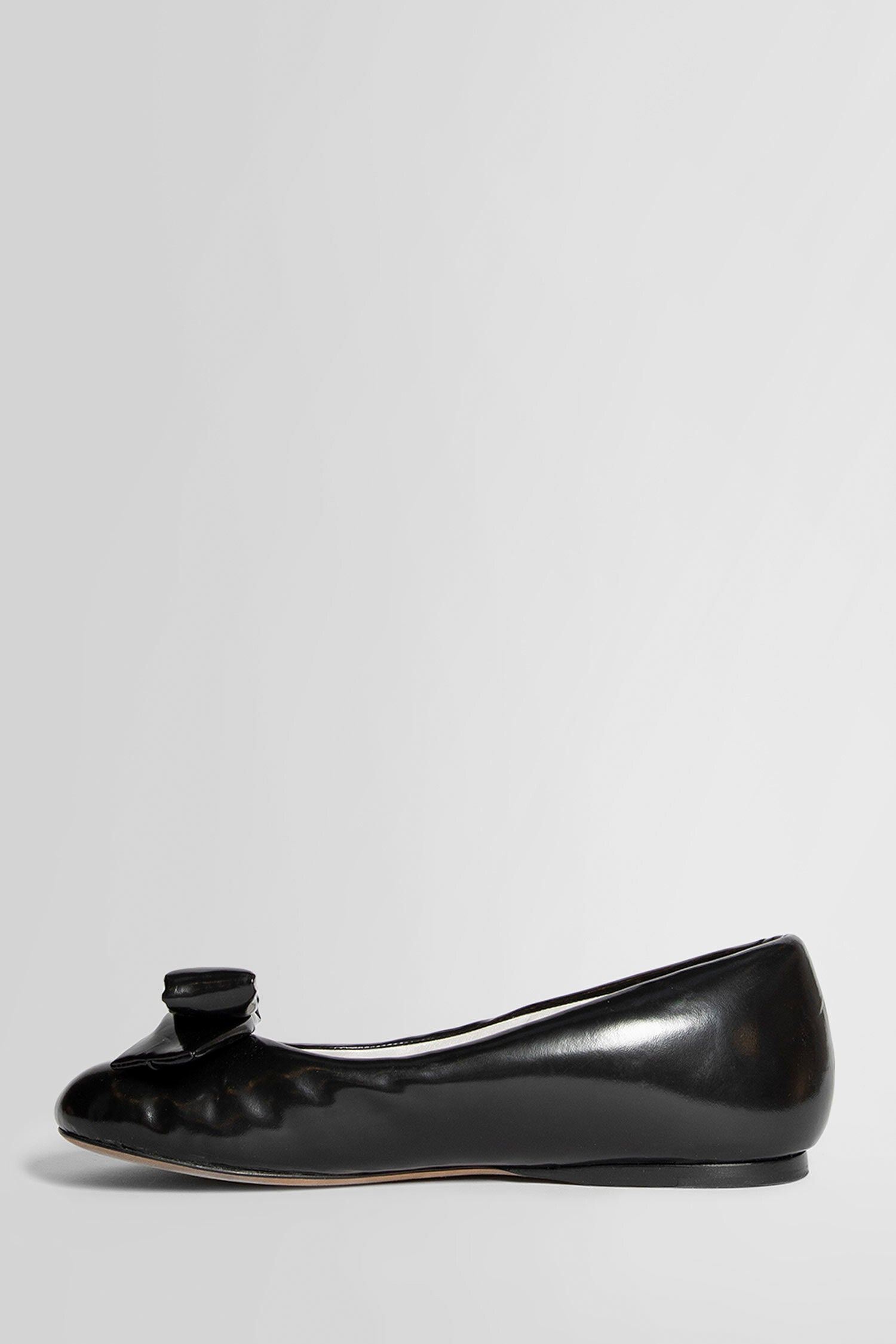 LOEWE WOMAN BLACK FLATS