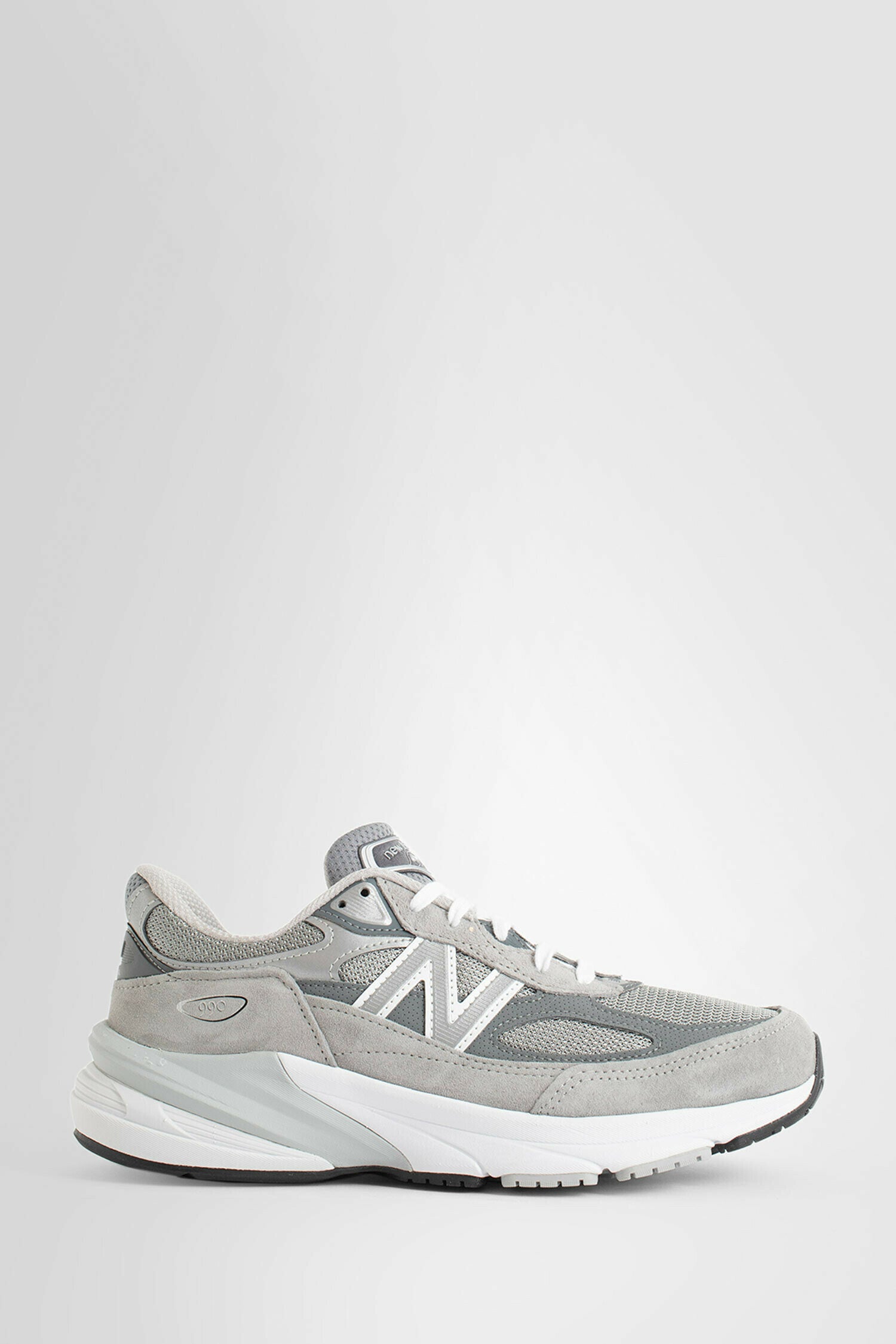 NEW BALANCE UNISEX GREY SNEAKERS