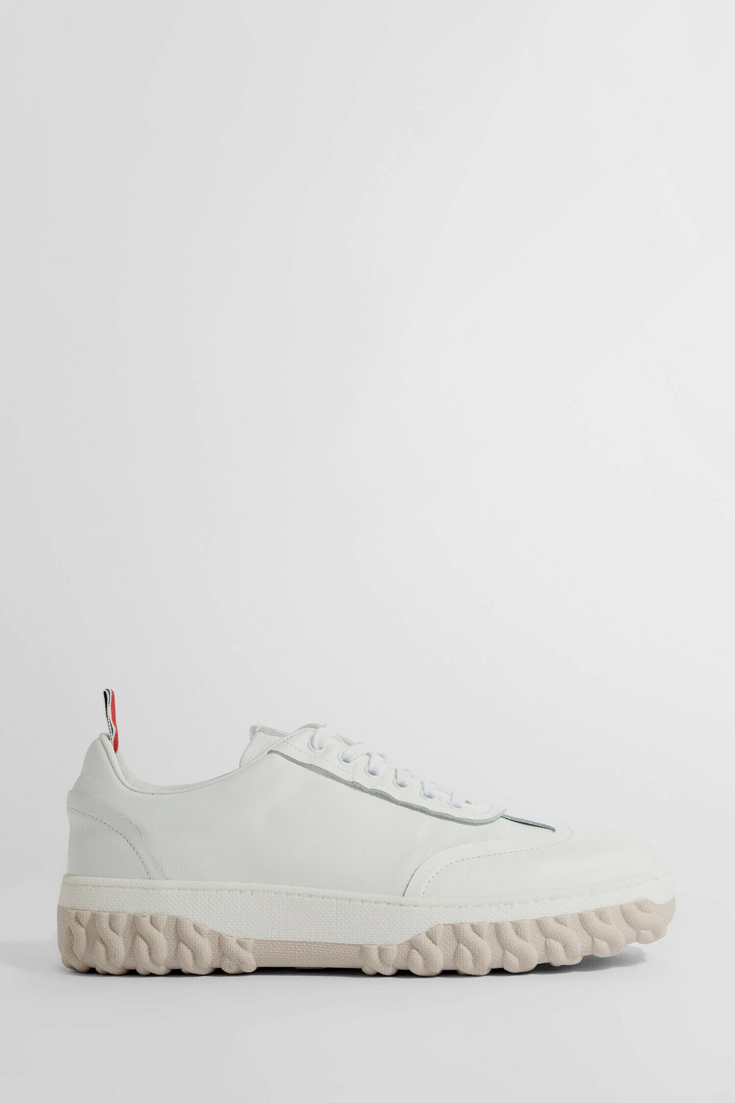 THOM BROWNE MAN WHITE SNEAKERS