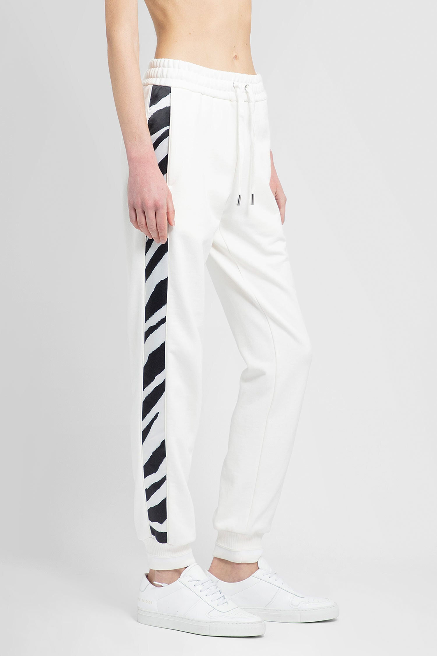 MCM WOMAN WHITE TROUSERS