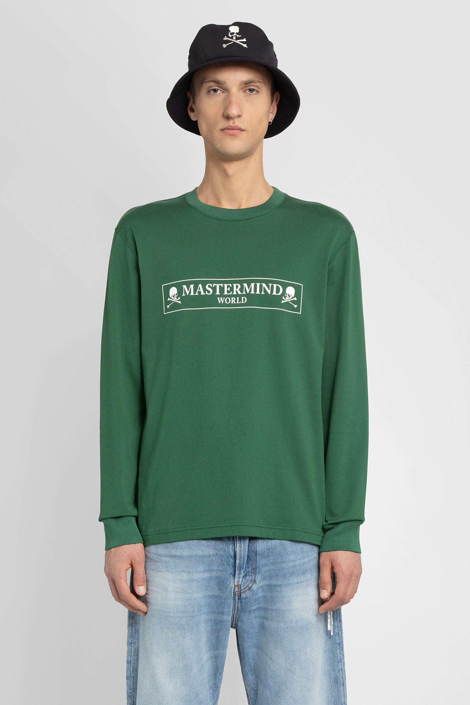 MASTERMIND WORLD MAN GREEN T-SHIRTS