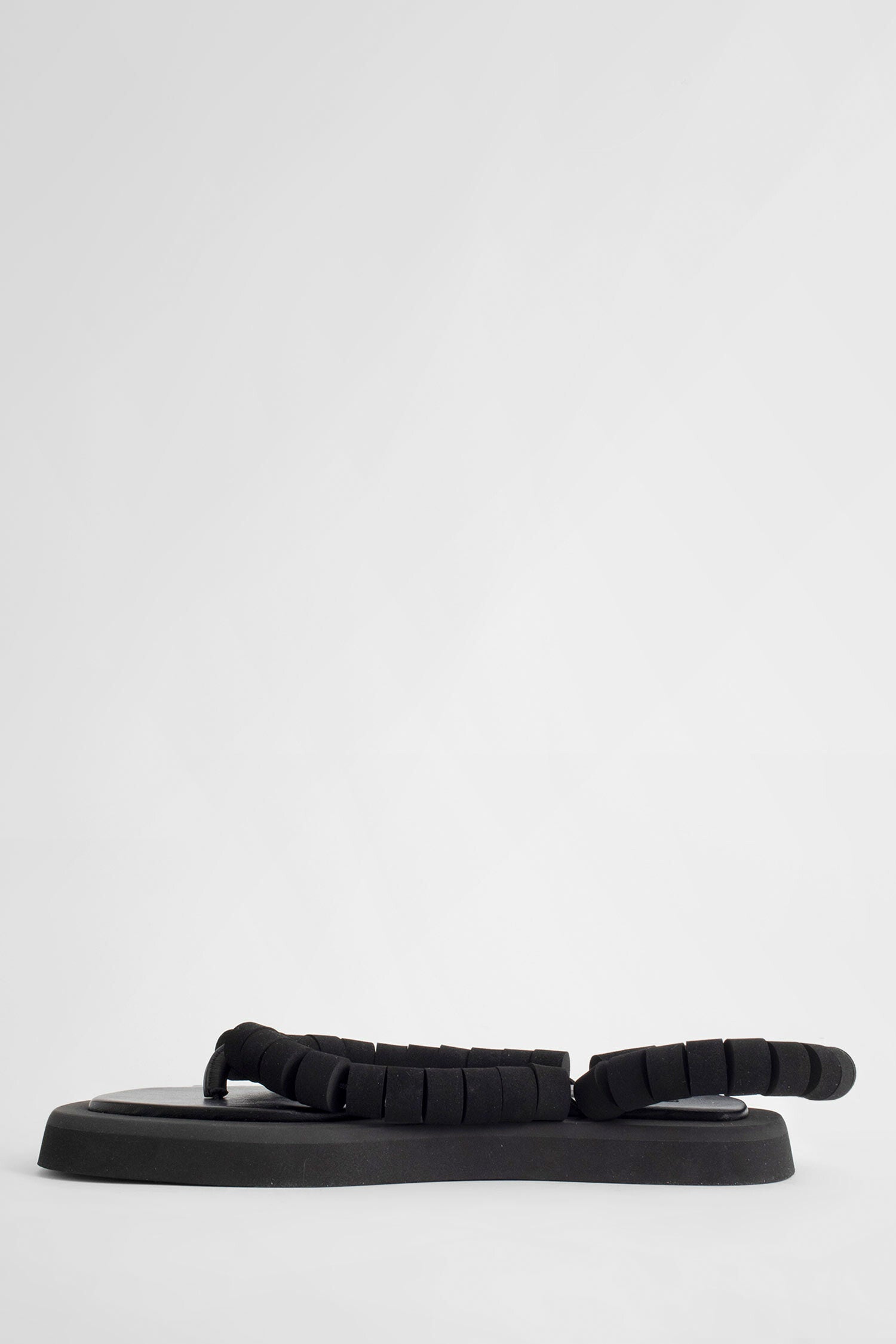 HENDER SCHEME UNISEX BLACK SANDALS